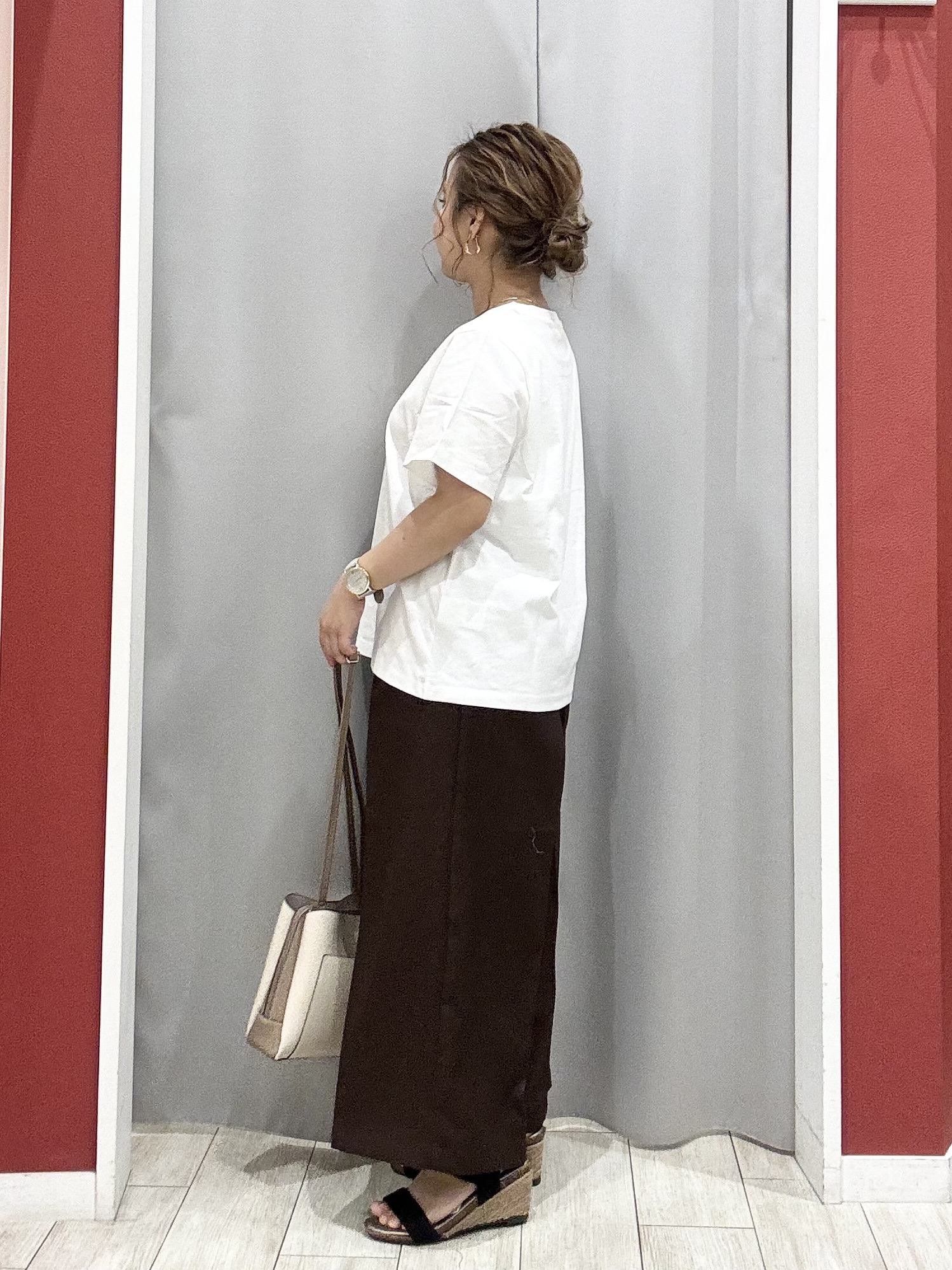 shioさんの「SHOO･LA･RUE｜【S-LL】大人のシアー感 風合い楽しむバンドカラーシャツ」を使ったコーディネート