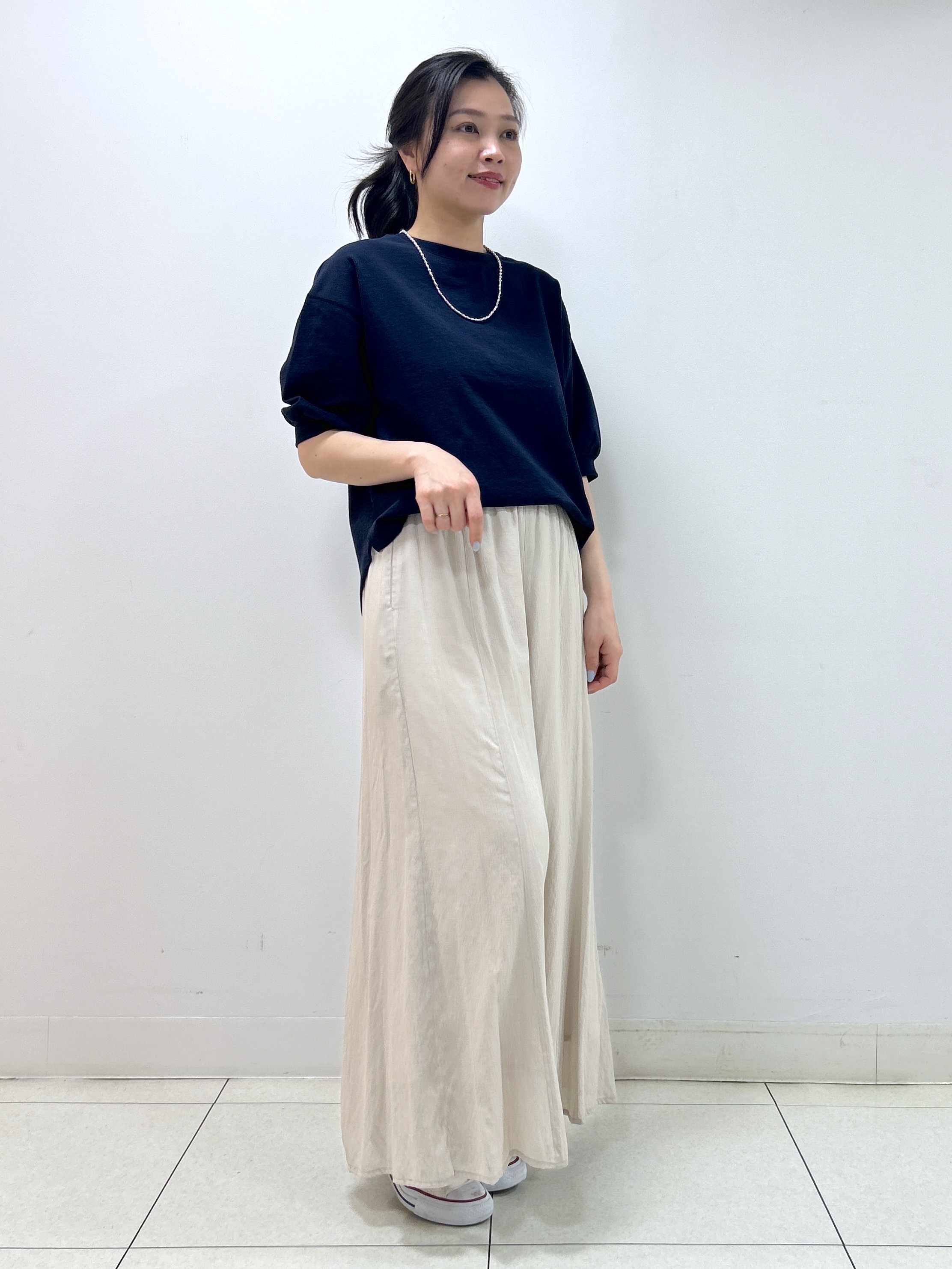 Kaiさんの「Dessin｜【360度可愛い】バックヘンリーカットソー5分袖」を使ったコーディネート
