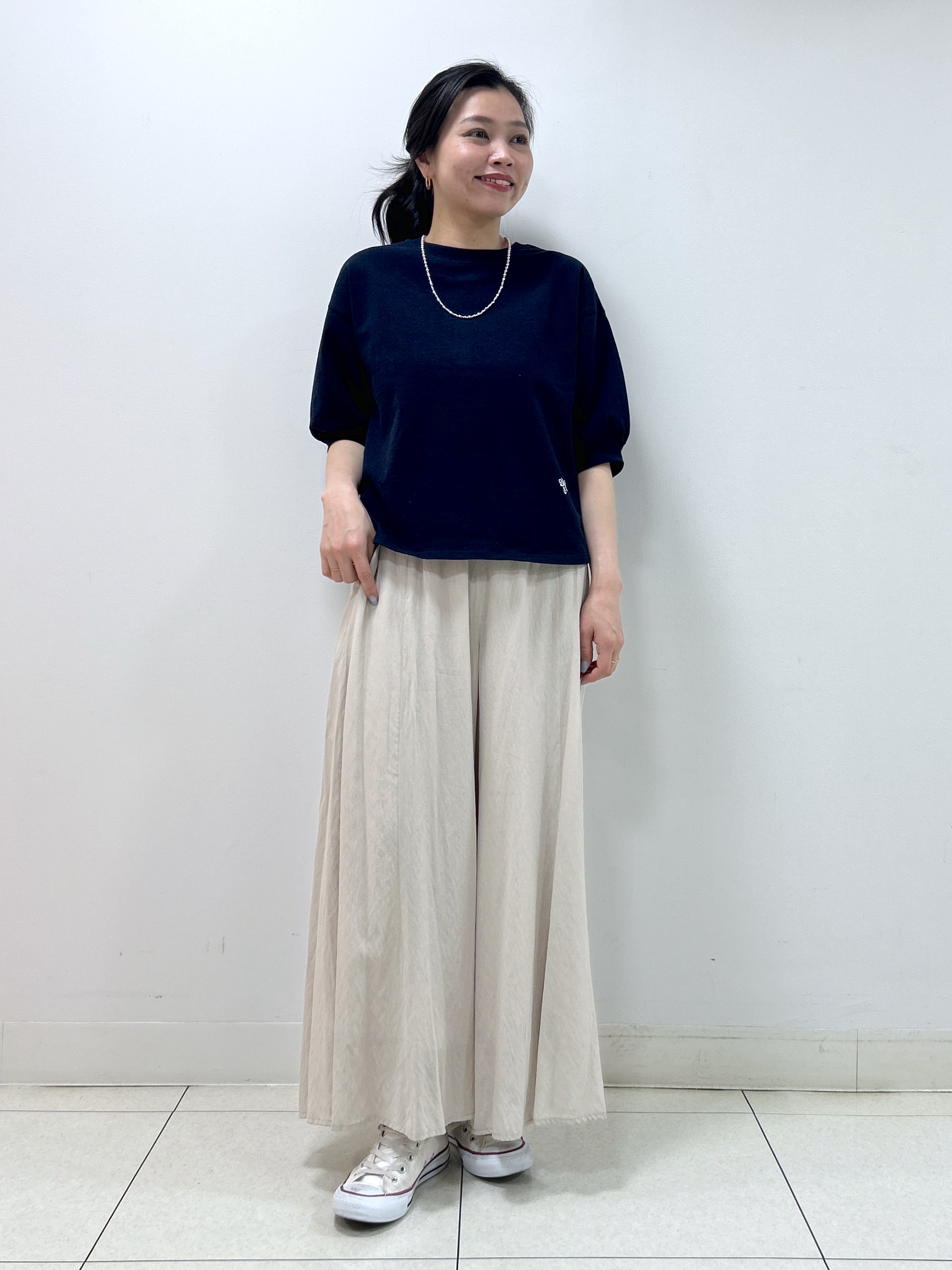 Kaiさんの「Dessin｜【360度可愛い】バックヘンリーカットソー5分袖」を使ったコーディネート