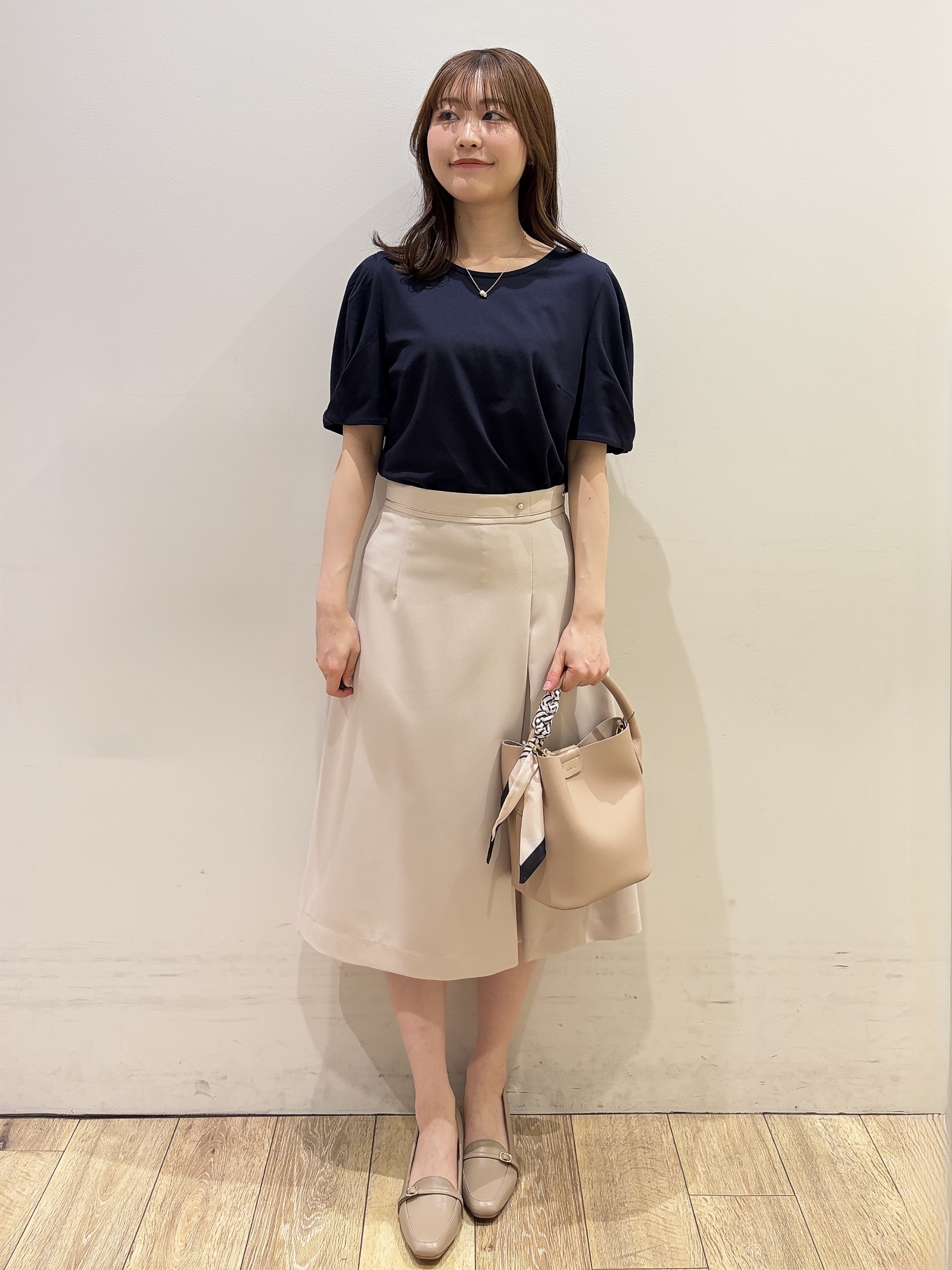 MOMOさんの「index｜【UVケア／接触冷感】ベアタックスリーブトップス《吸水速乾／透け防止／洗濯機OK／6col》」を使ったコーディネート