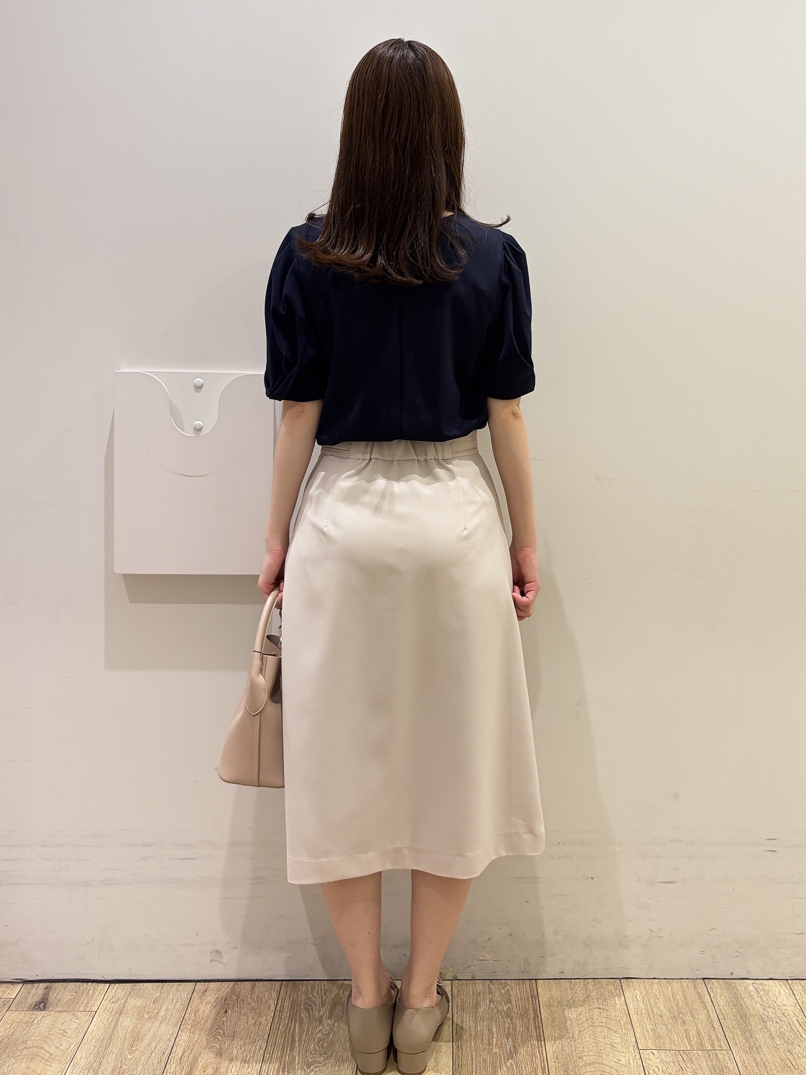 MOMOさんの「index｜【UVケア／接触冷感】ベアタックスリーブトップス《吸水速乾／透け防止／洗濯機OK／6col》」を使ったコーディネート
