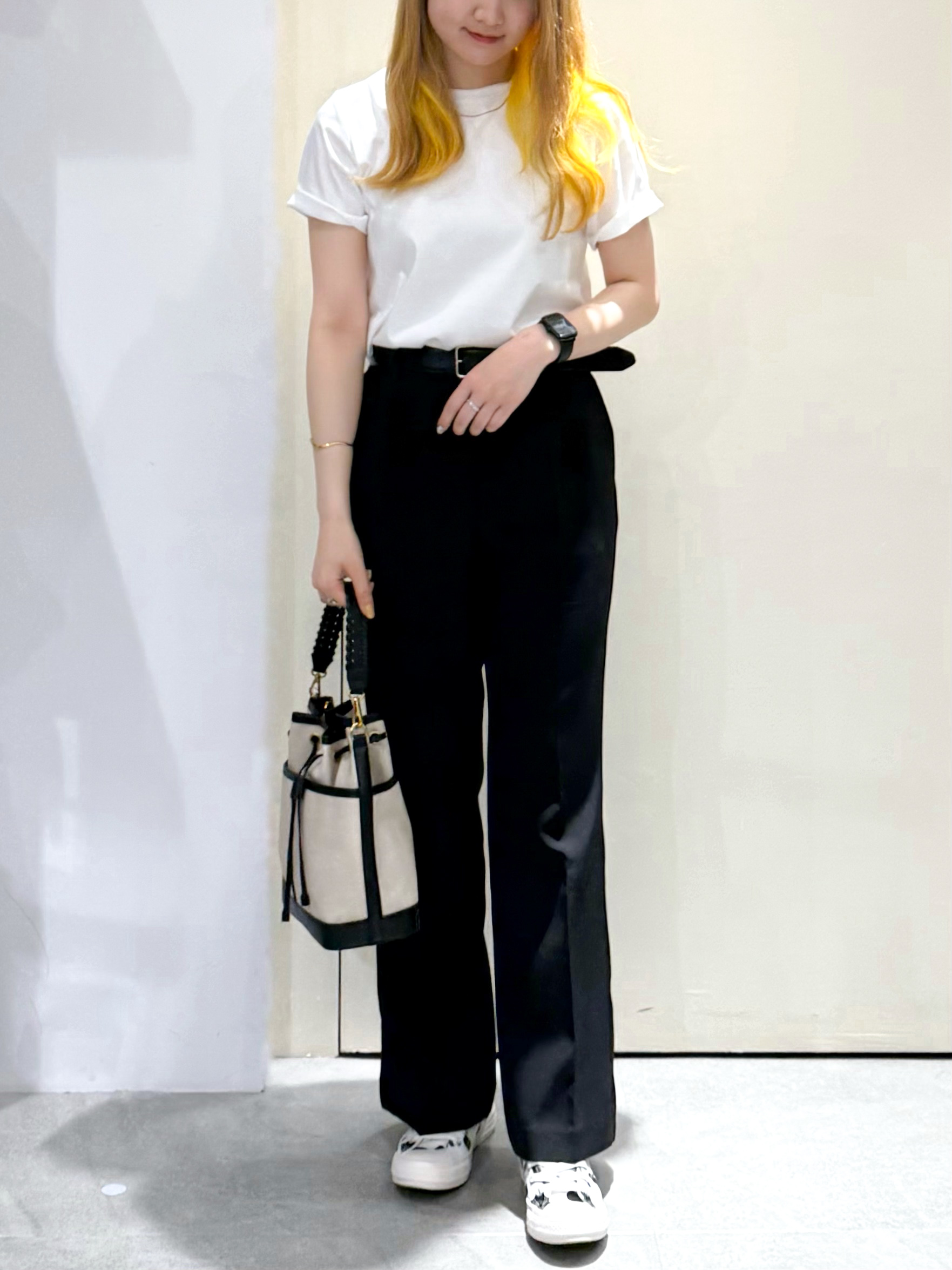 sayaさんの「OPAQUE.CLIP｜オーガニックコットン混ベーシックTシャツ【洗濯機OK】《SS～LL》」を使ったコーディネート