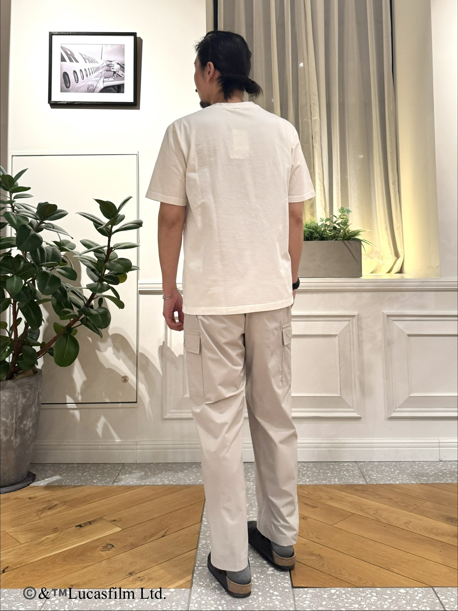 kawarataniさんの「DRESSTERIOR｜【再入荷/接触冷感】STAR WARS カプセルグローグTシャツ」を使ったコーディネート