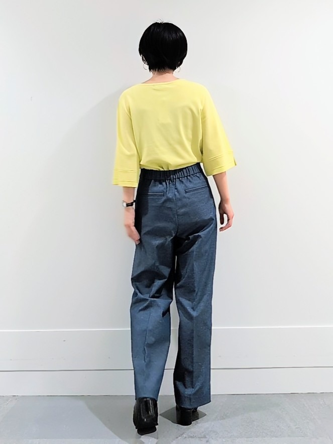 ミズタさんの「UNTITLED｜【洗える/清涼感】袖スリットニットプルオーバー」を使ったコーディネート