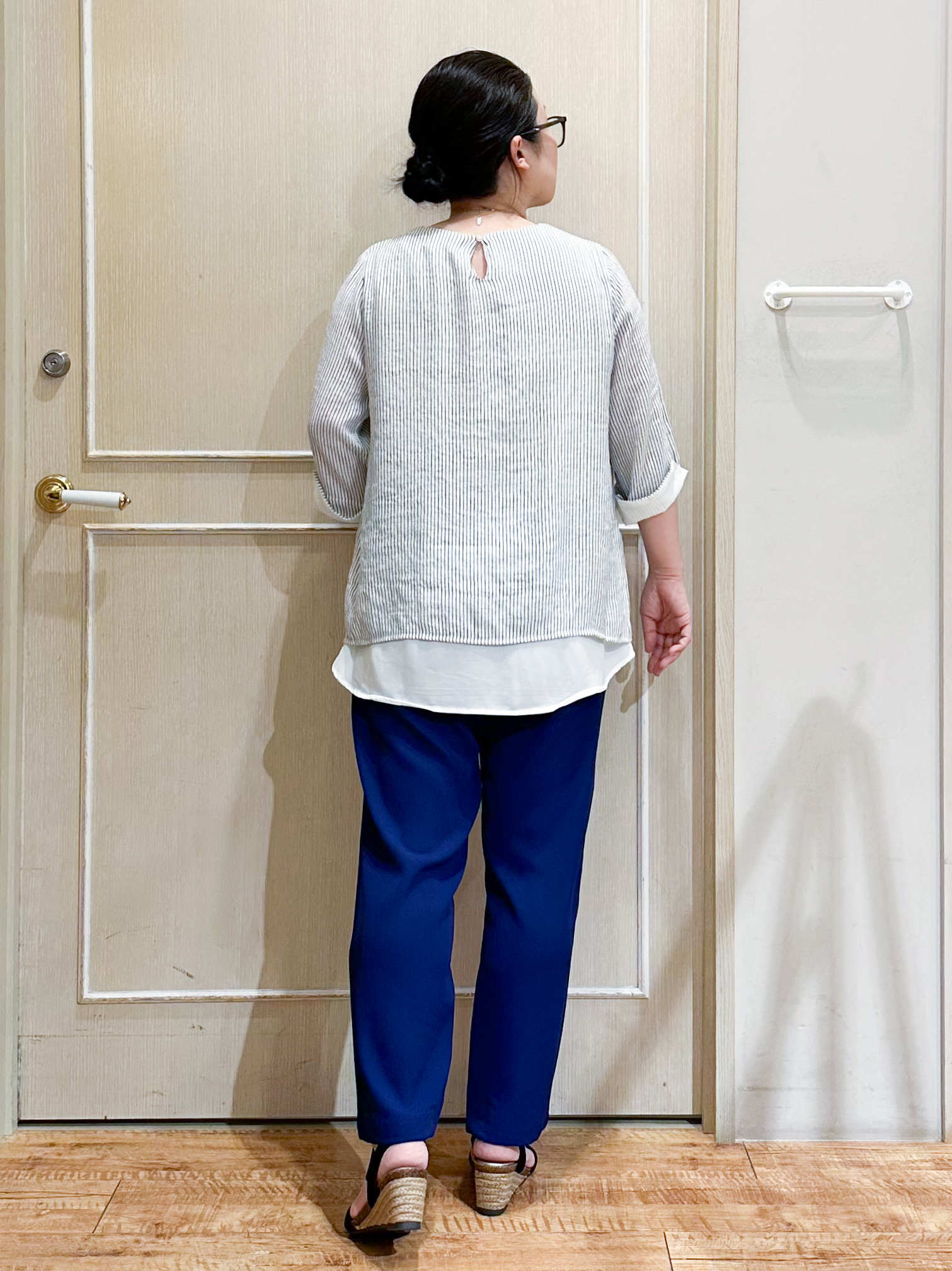 umeさんの「SHOO･LA･RUE｜【洗濯機可/体型カバー】1枚でサマ見え 7分袖スラブレイヤード風トップス」を使ったコーディネート