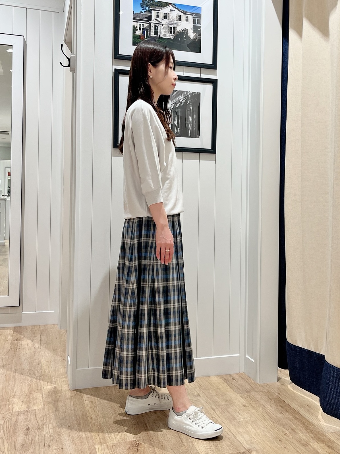 mihoさんの「Dessin｜【360度可愛い】バックヘンリーカットソー5分袖」を使ったコーディネート