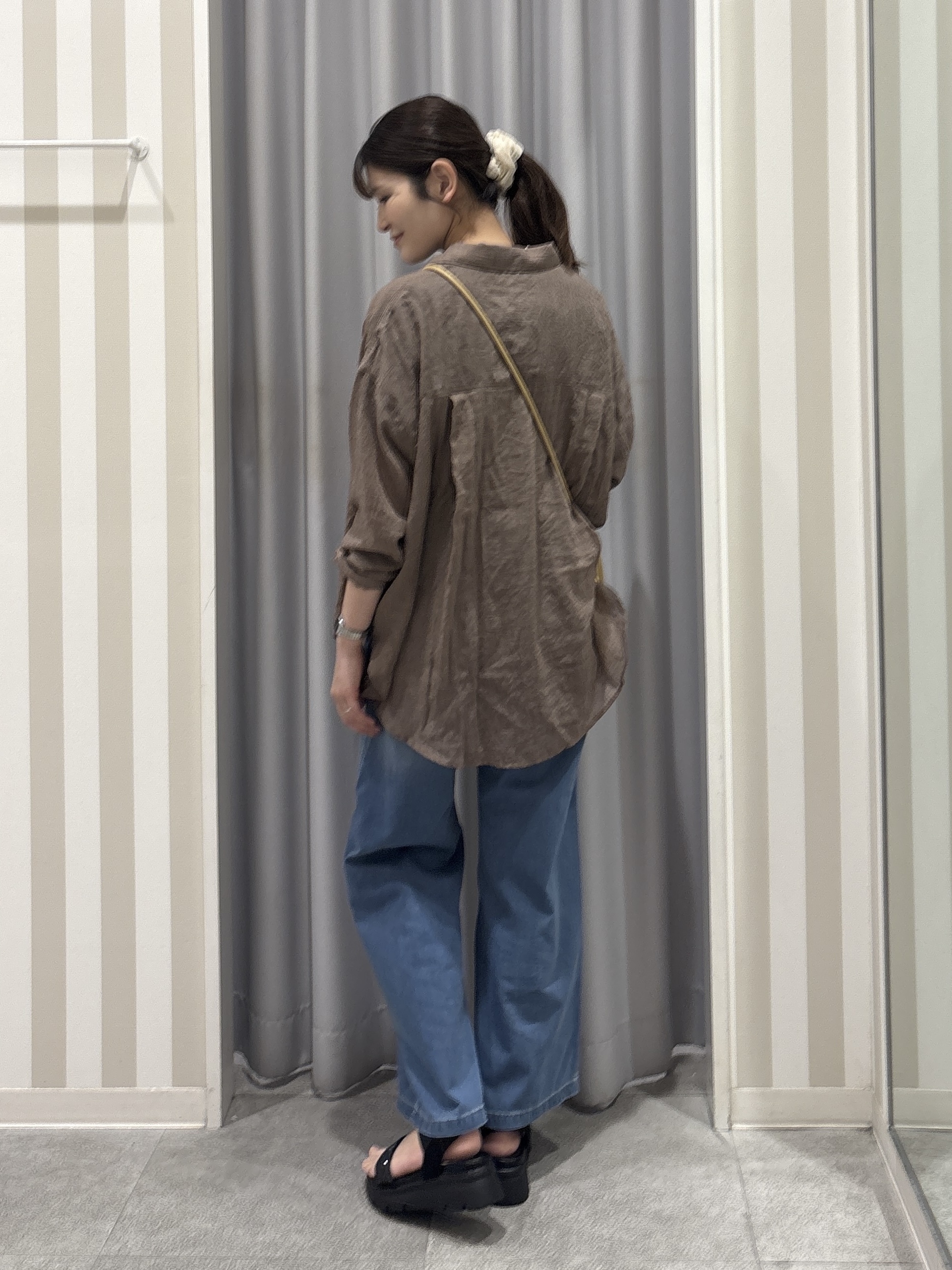 Rikaさんの「SHOO･LA･RUE｜【綿100%/S-LL/プチプラ】ゆるシルエット シンプルTシャツ」を使ったコーディネート