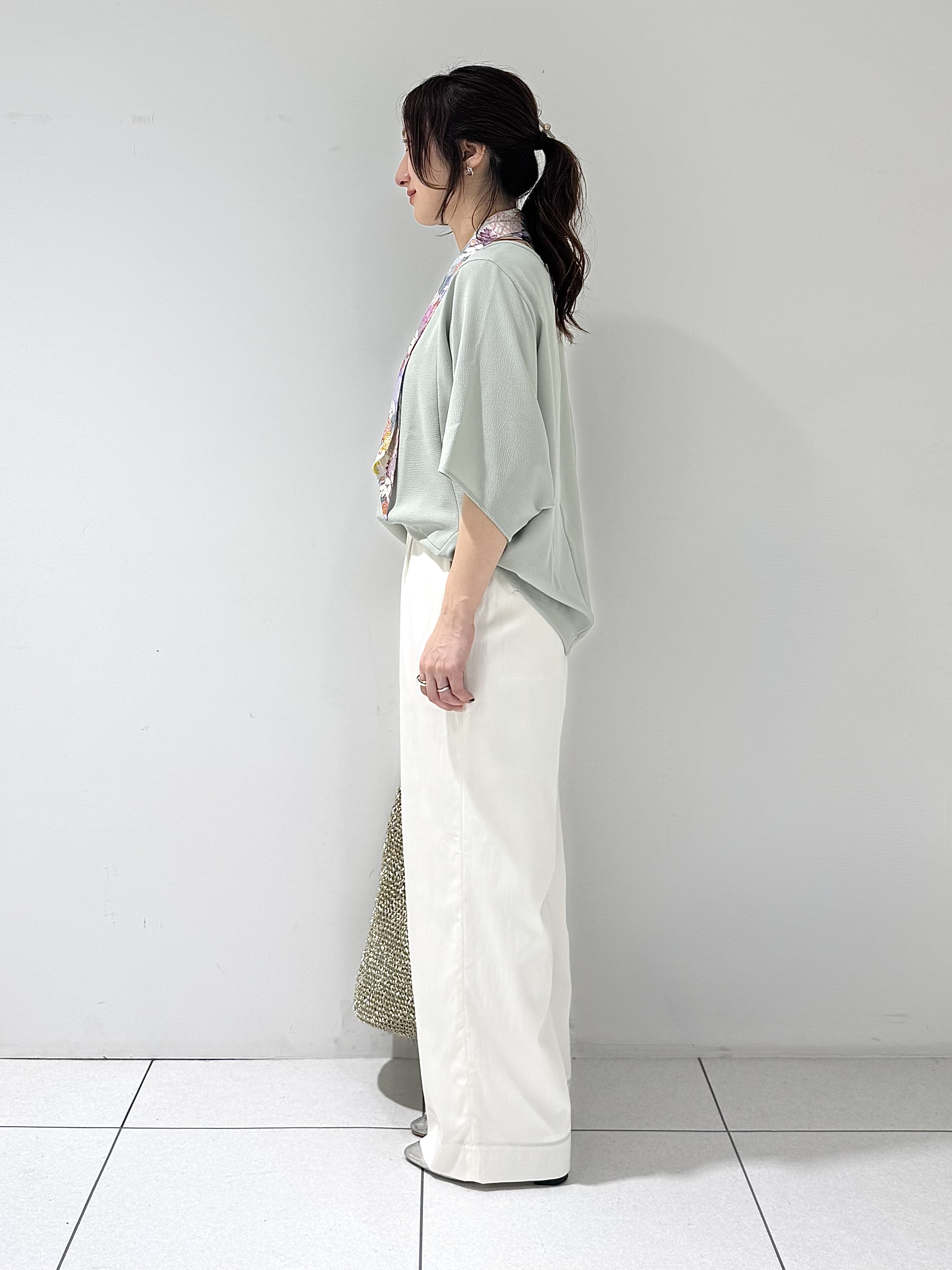 そんさんの「INDIVI｜【洗える／2WAY／裾ドロスト付き】 ドルマンスリーブチュニックトップス」を使ったコーディネート