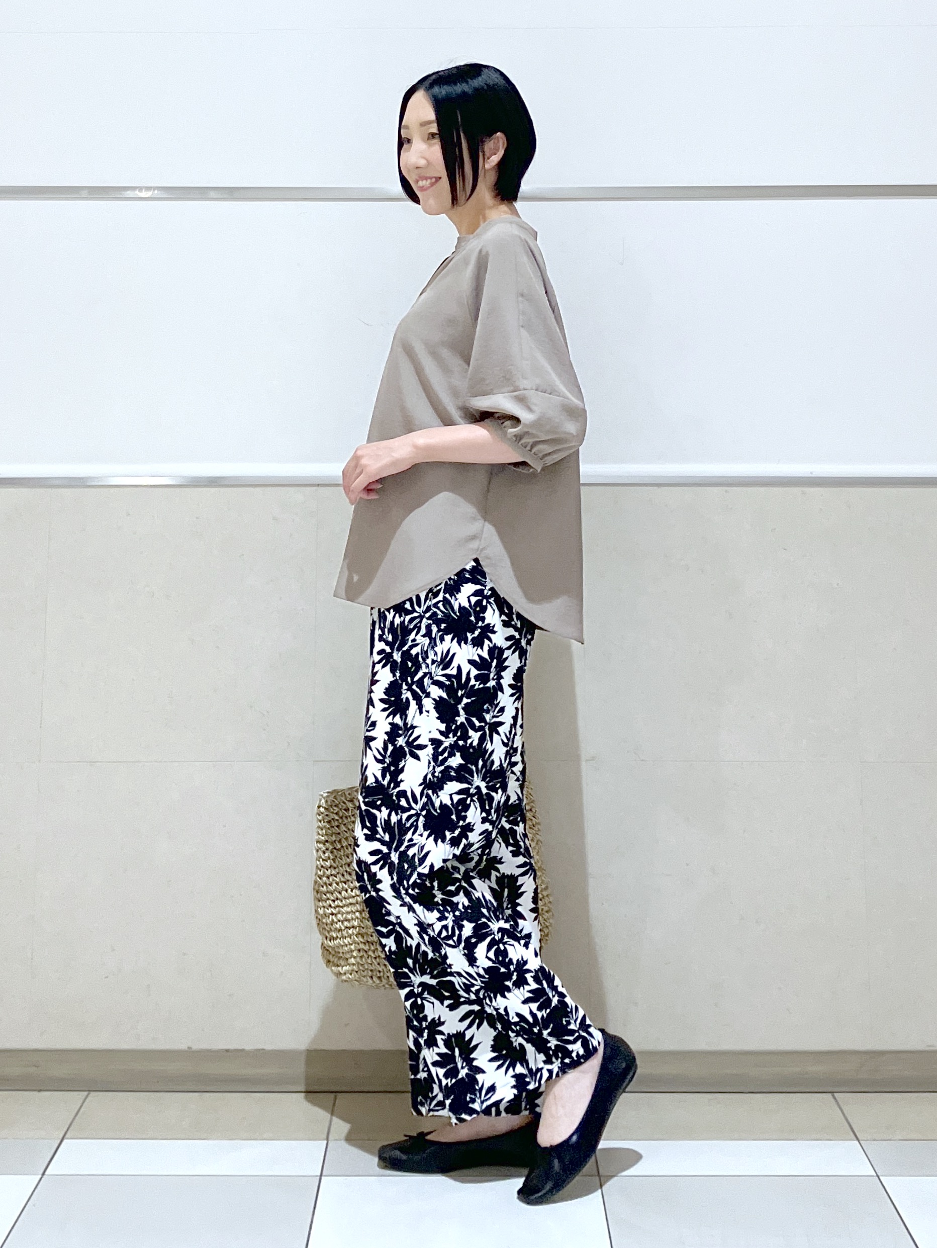 eriko さんの「Dessin｜【洗える】スキッパーライトブラウス」を使ったコーディネート