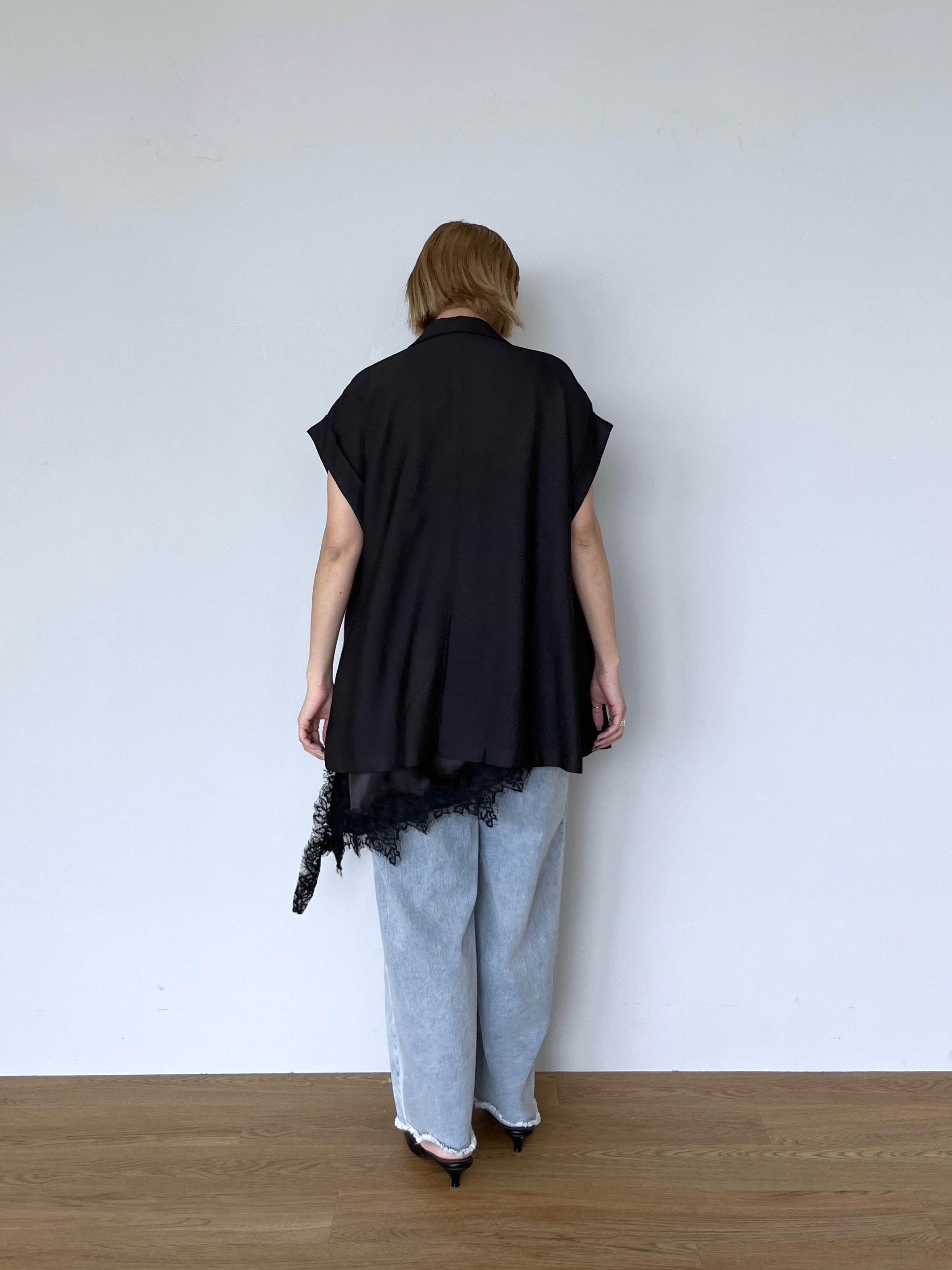Harukaさんの「INDIVI｜ワッシャーシアー半袖ダブルジャケット」を使ったコーディネート