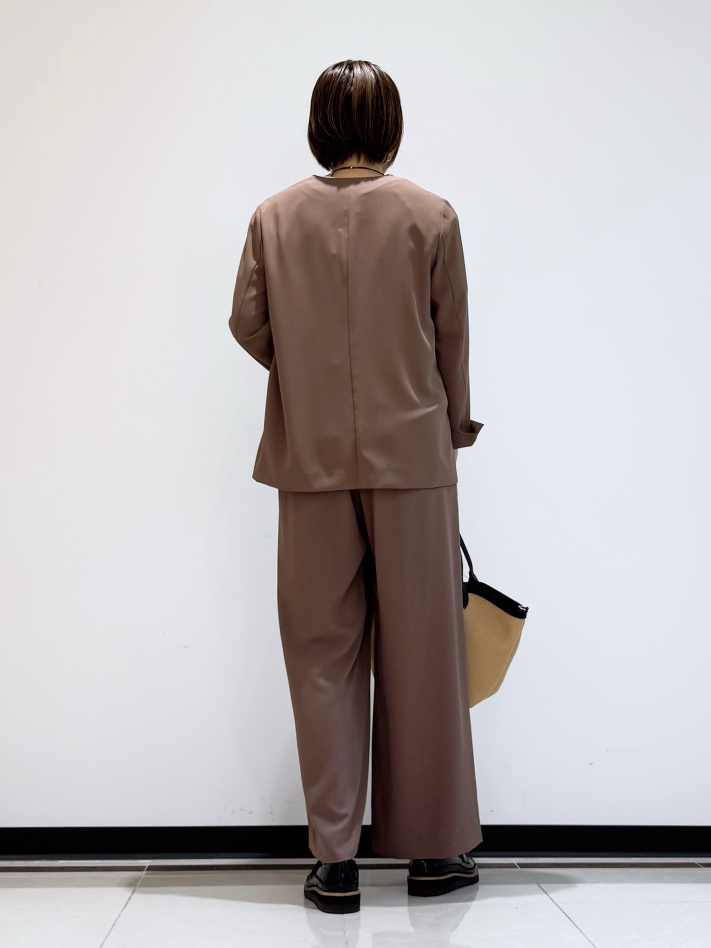 mikaさんの「INDIVI｜【接触冷感／透湿／着る日傘】ノーカラージャケット」を使ったコーディネート