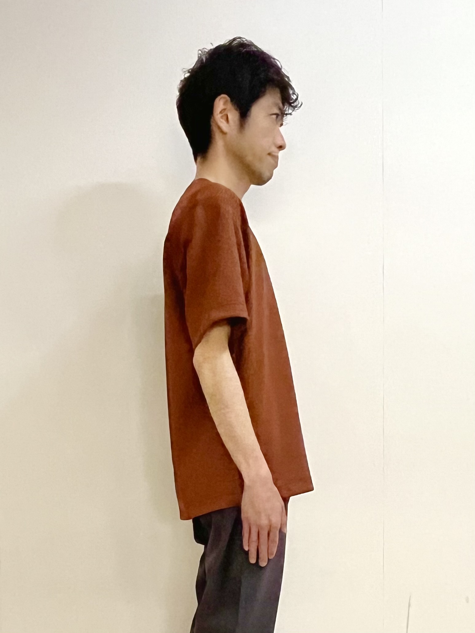 URAさんの「TAKEO KIKUCHI｜リップル小花シャツ」を使ったコーディネート