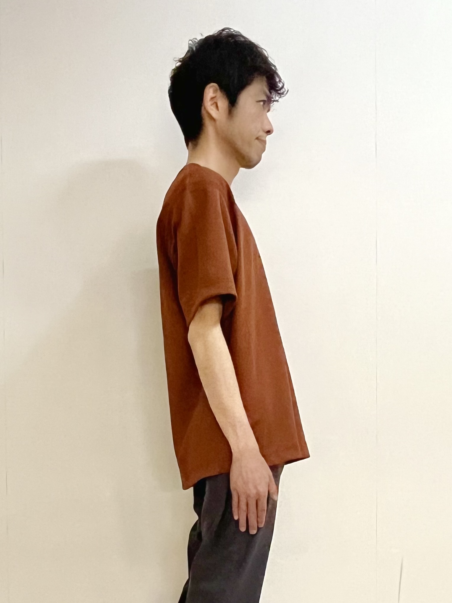 URAさんの「TAKEO KIKUCHI｜リップル小花シャツ」を使ったコーディネート