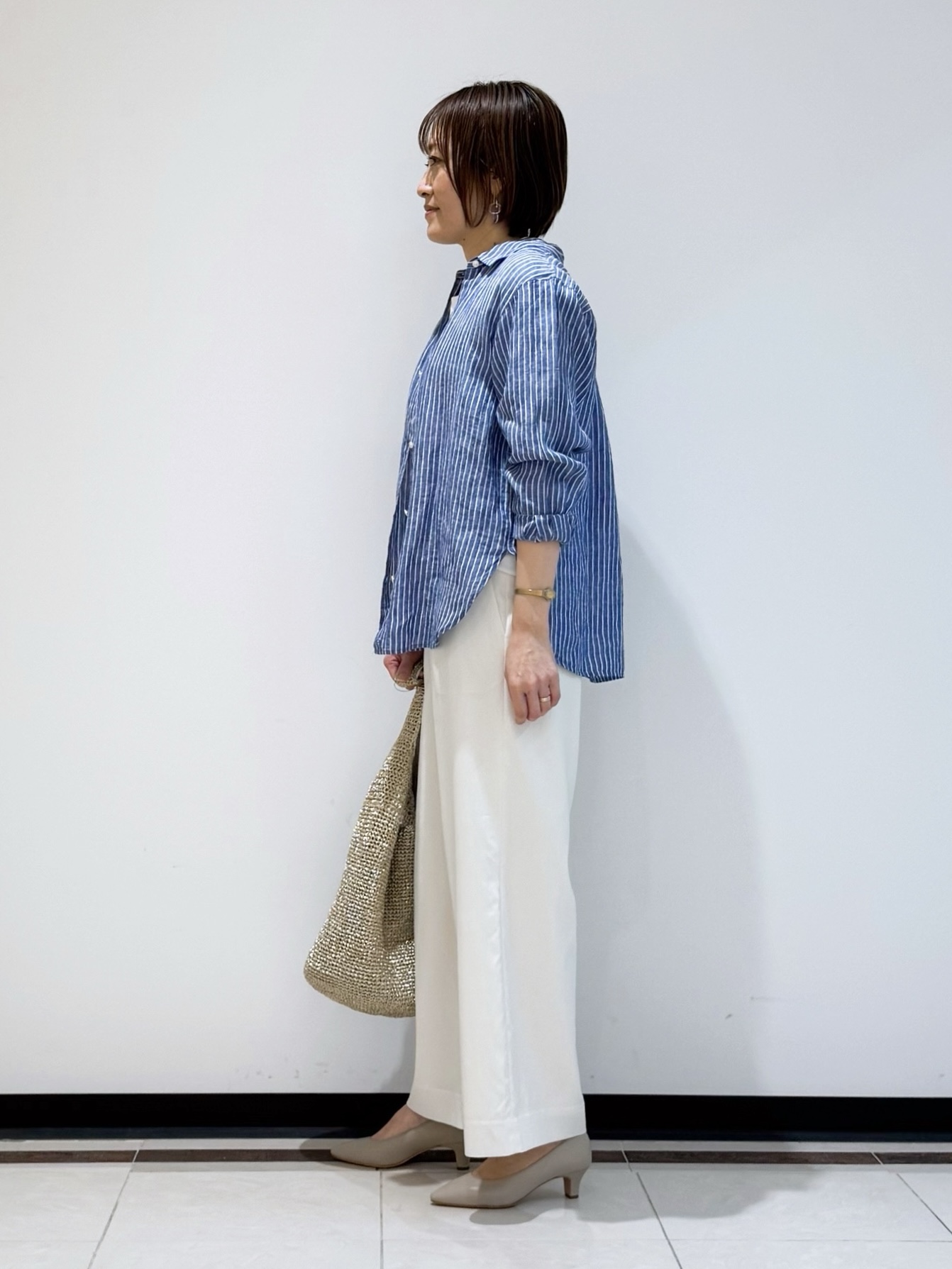 mikaさんの「INDIVI｜【接触冷感／2WAY】カシュクールリネンシャツ」を使ったコーディネート