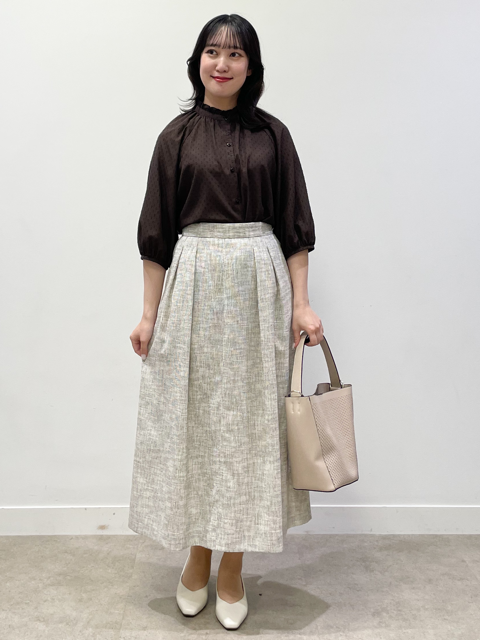 yukariさんの「Reflect｜プチハイネック フリルデザインブラウス」を使ったコーディネート