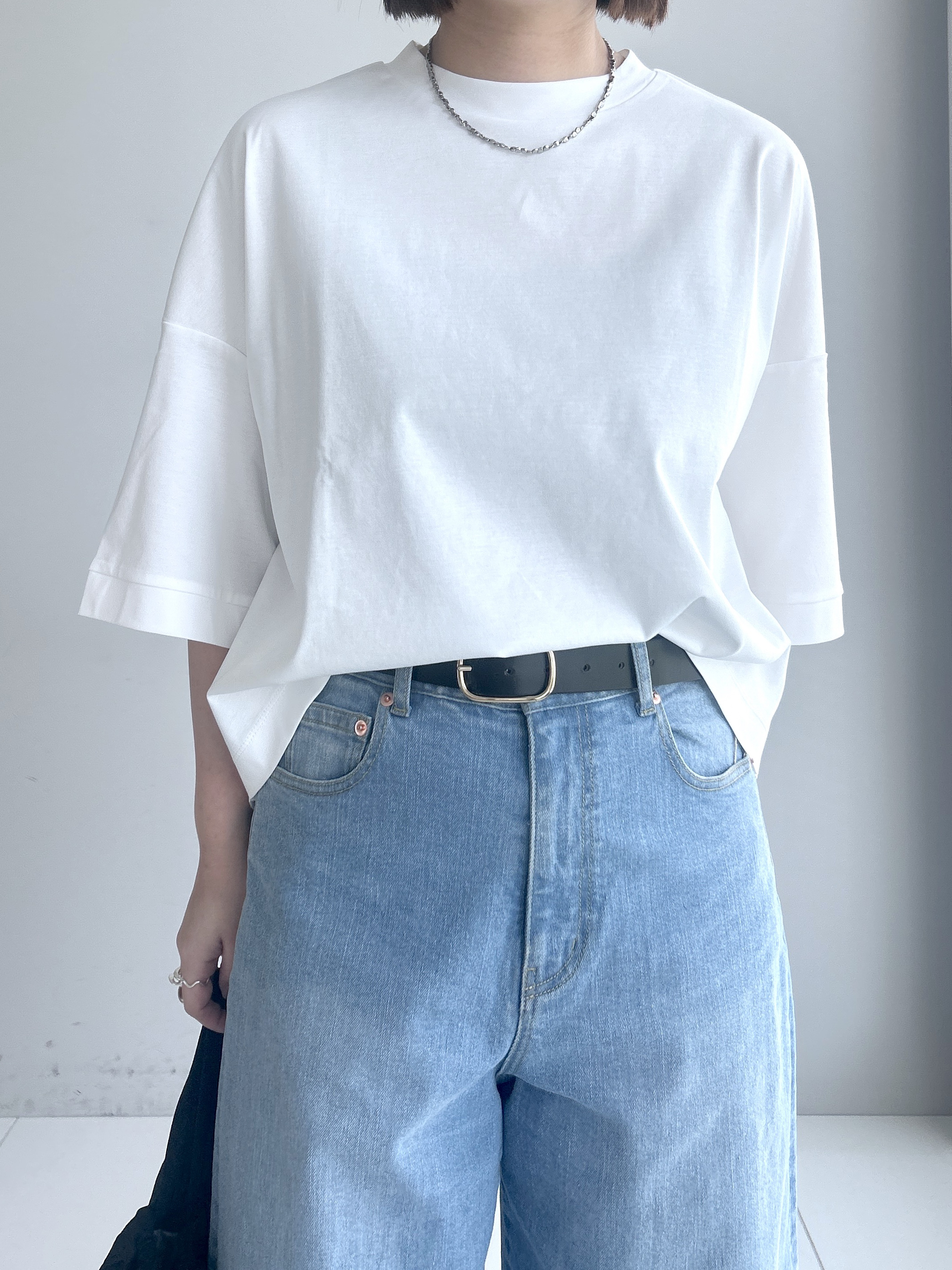 Hirokaさんの「Dessin｜【体型カバー】美光沢カットソーボクシーシルエット」を使ったコーディネート