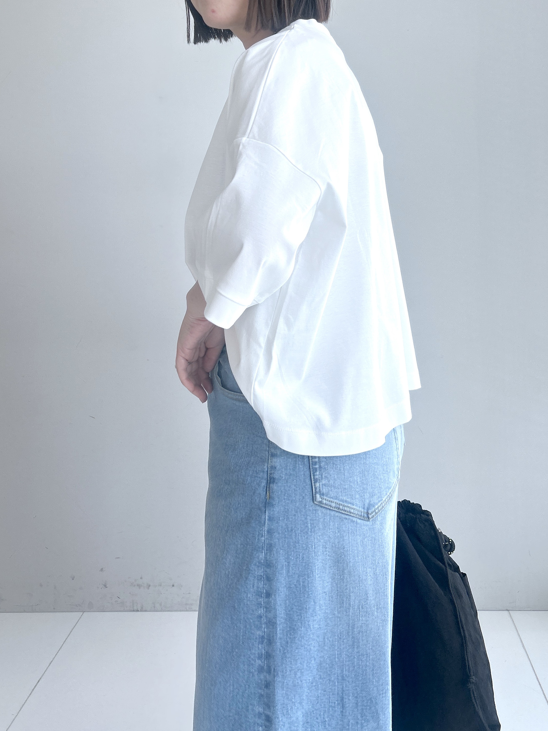 Hirokaさんの「Dessin｜【体型カバー】美光沢カットソーボクシーシルエット」を使ったコーディネート