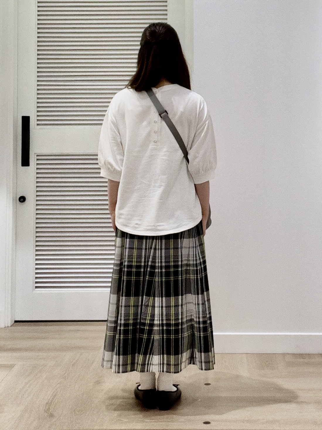 maruさんの「Dessin｜【360度可愛い】バックヘンリーカットソー5分袖」を使ったコーディネート