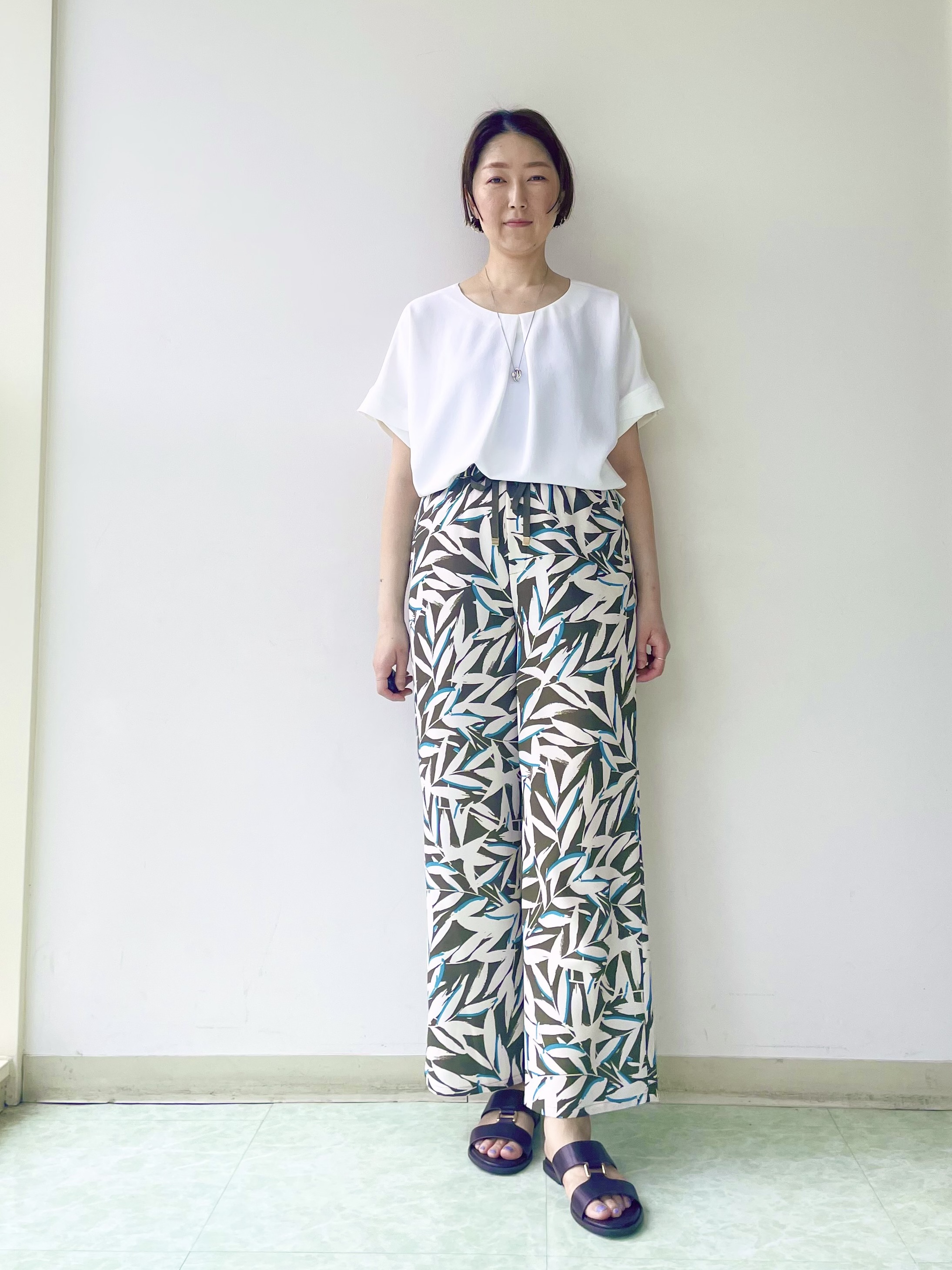 aliceさんの「UNTITLED｜【セットアップ可/UVカット/前後2WAY】リラクシーフレンチスリーブブラウス」を使ったコーディネート