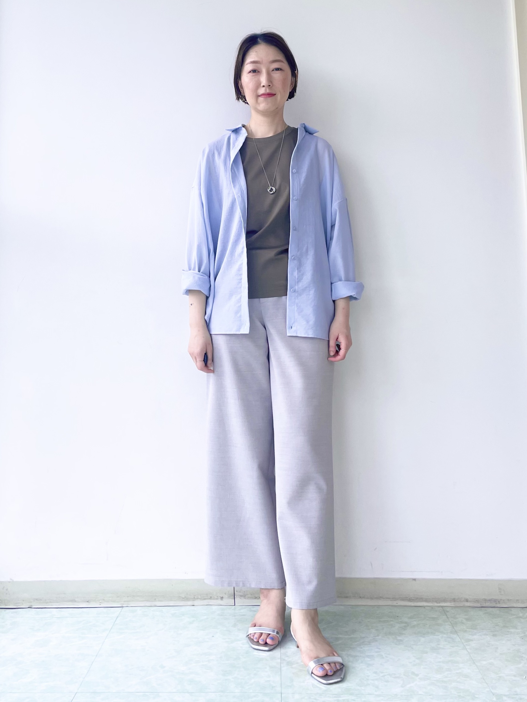 aliceさんの「UNTITLED｜◆【2WAY/マシンウォッシャブル】カシュクールデザインシャツ」を使ったコーディネート