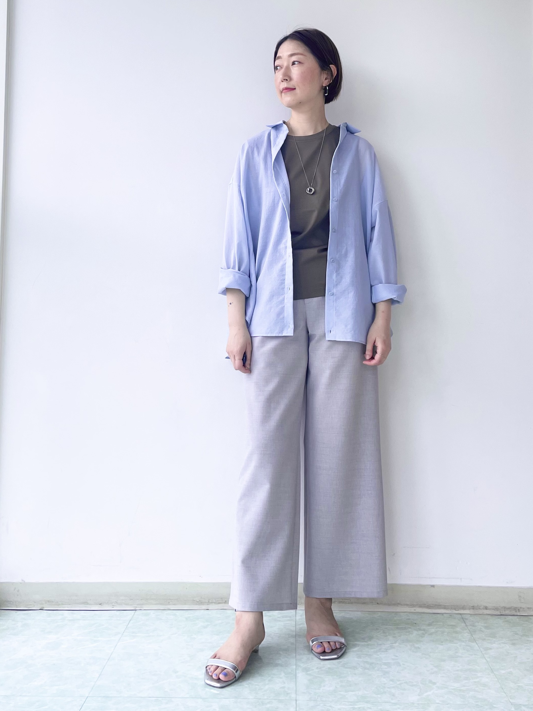 aliceさんの「UNTITLED｜◆【2WAY/マシンウォッシャブル】カシュクールデザインシャツ」を使ったコーディネート