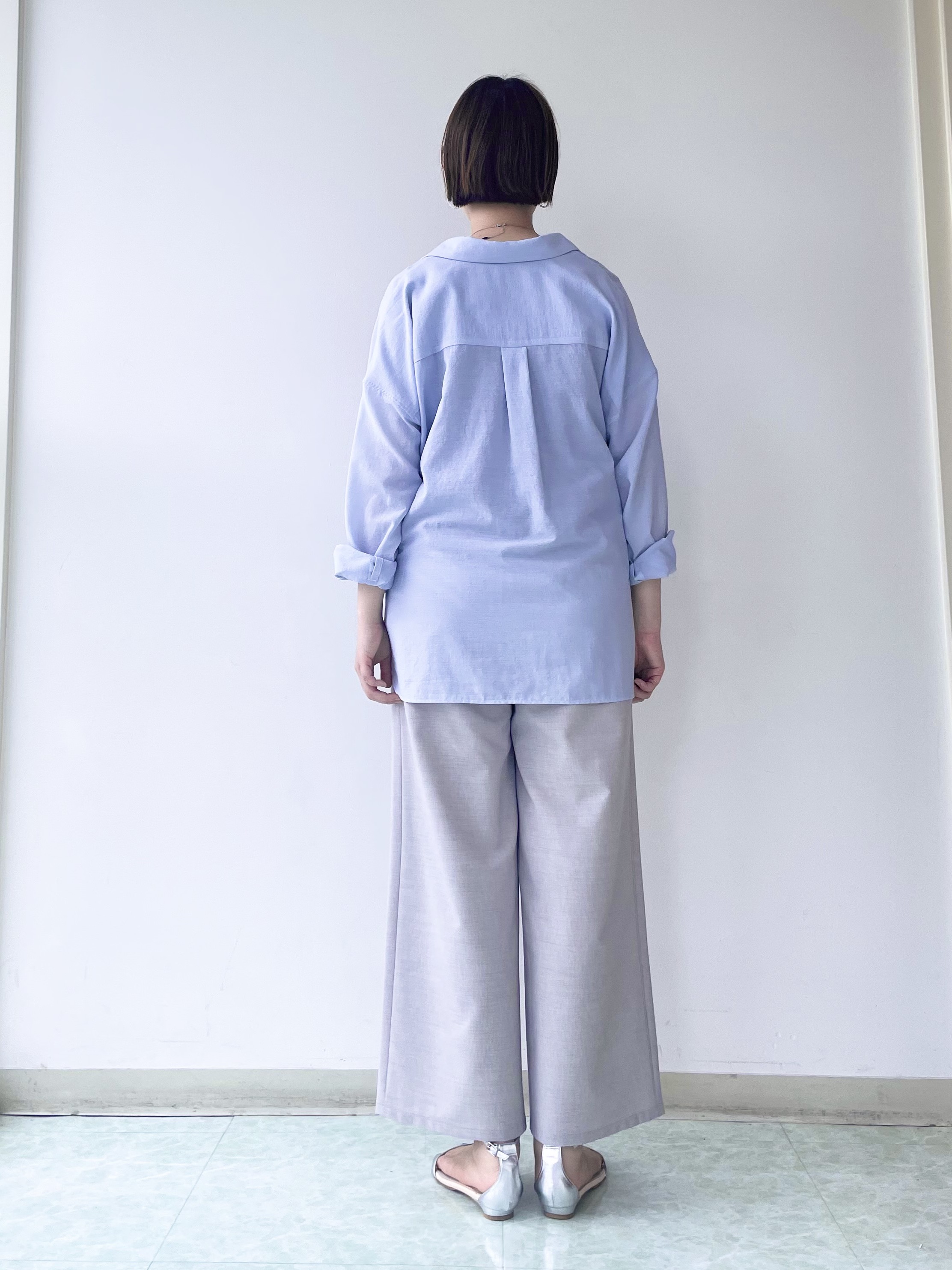 aliceさんの「UNTITLED｜◆【2WAY/マシンウォッシャブル】カシュクールデザインシャツ」を使ったコーディネート