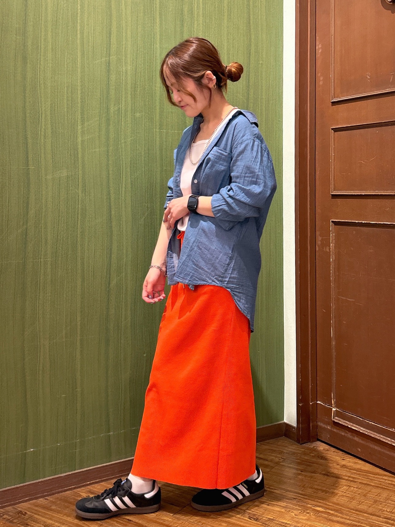 かおりさんの「SHOO･LA･RUE｜【前後2WAY/洗濯機可/S-LL】スクエアネックで小顔効果 ランダムテレコタンクトップ」を使ったコーディネート