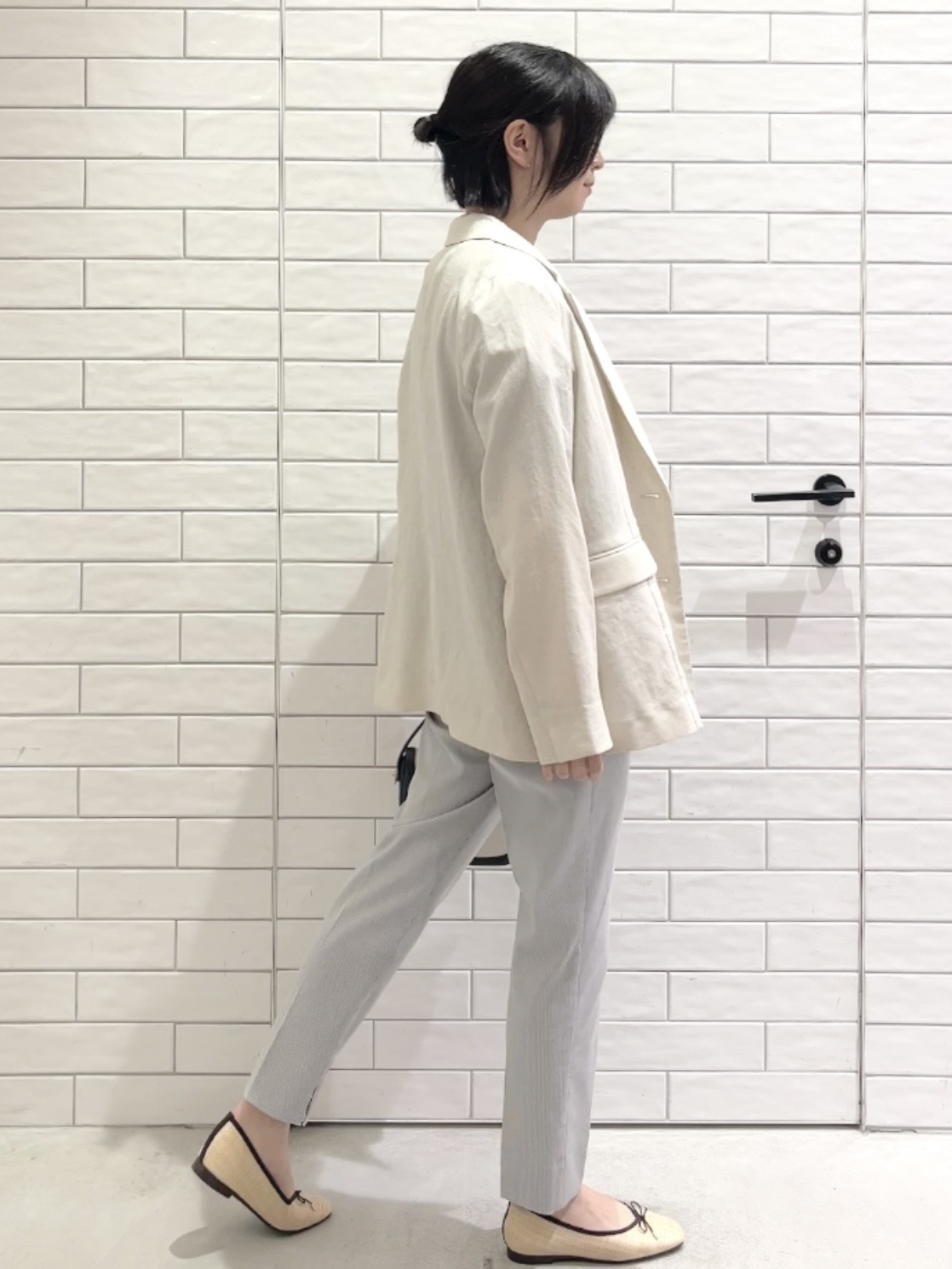 しおりさんの「OPAQUE.CLIP｜【UV／接触冷感】ダブルブレストジャケット《防シワ加工／洗える》」を使ったコーディネート