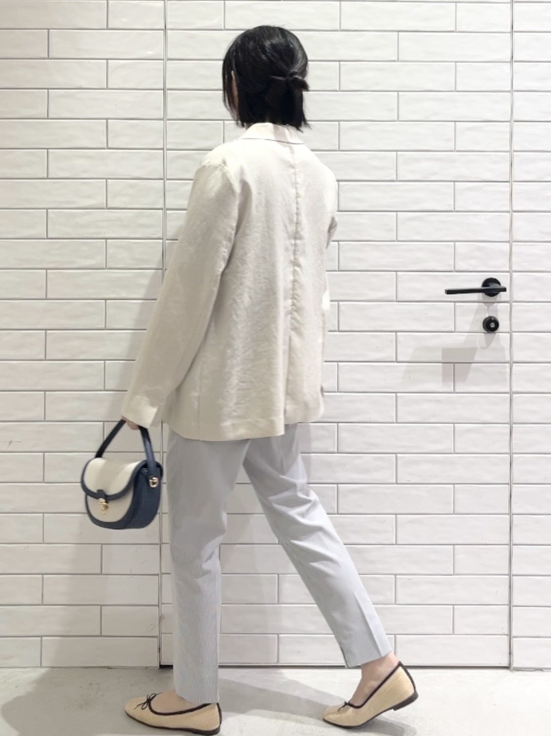 しおりさんの「OPAQUE.CLIP｜【UV／接触冷感】ダブルブレストジャケット《防シワ加工／洗える》」を使ったコーディネート