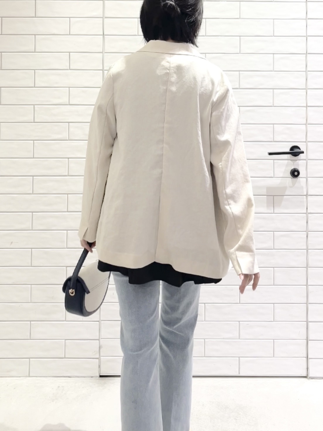 しおりさんの「OPAQUE.CLIP｜【UV／接触冷感】ダブルブレストジャケット《防シワ加工／洗える》」を使ったコーディネート