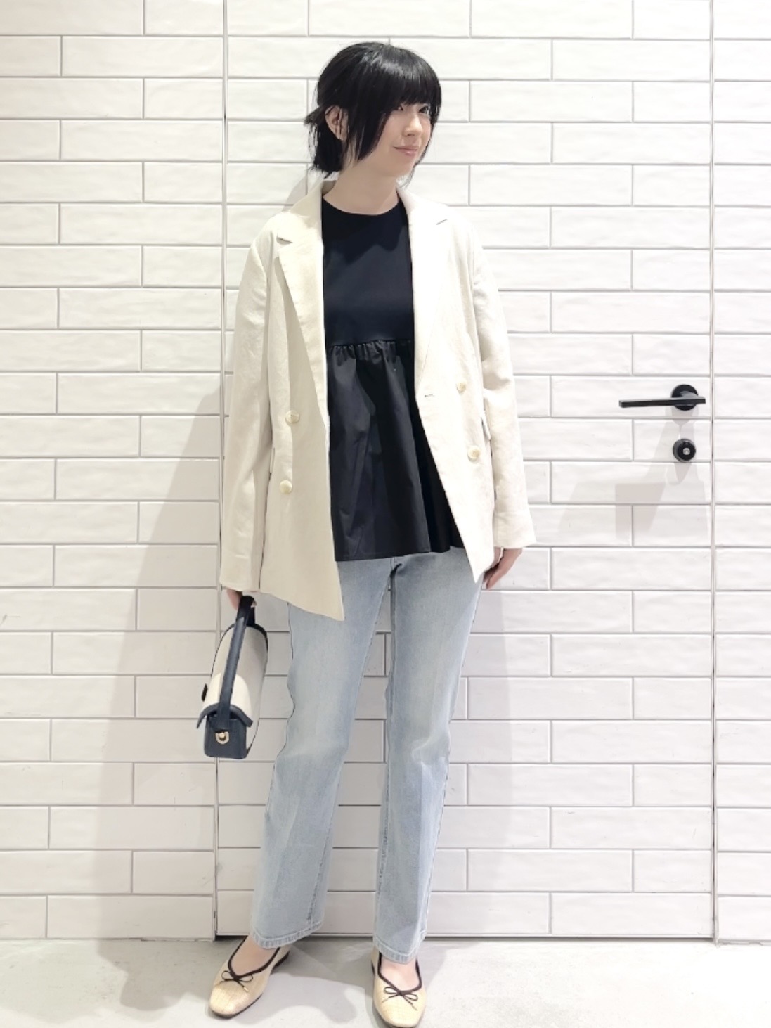しおりさんの「OPAQUE.CLIP｜【UV／接触冷感】ダブルブレストジャケット《防シワ加工／洗える》」を使ったコーディネート