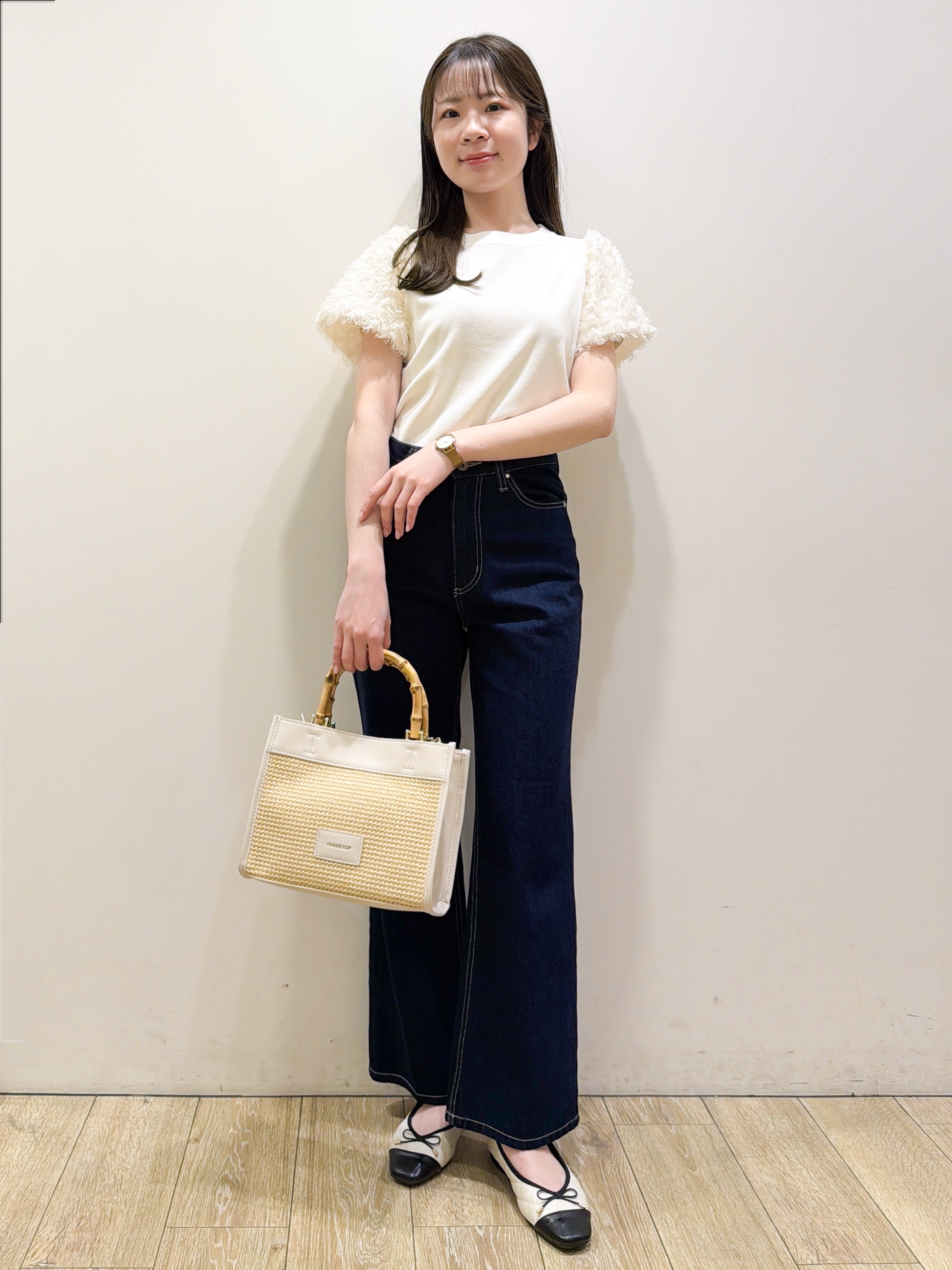 ayaさんの「index｜ドッキングシャギーレーススリーブニット【洗濯機OK】」を使ったコーディネート