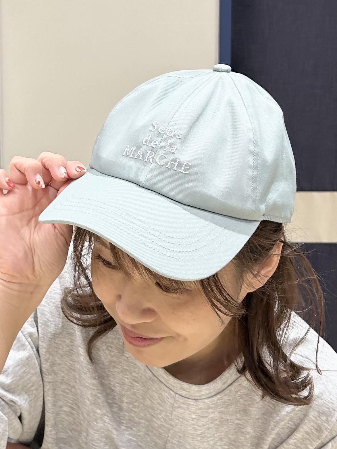 Orikaさんの「grove｜【時短コーデ】シルキーポンチレイヤード風セットアップ」を使ったコーディネート