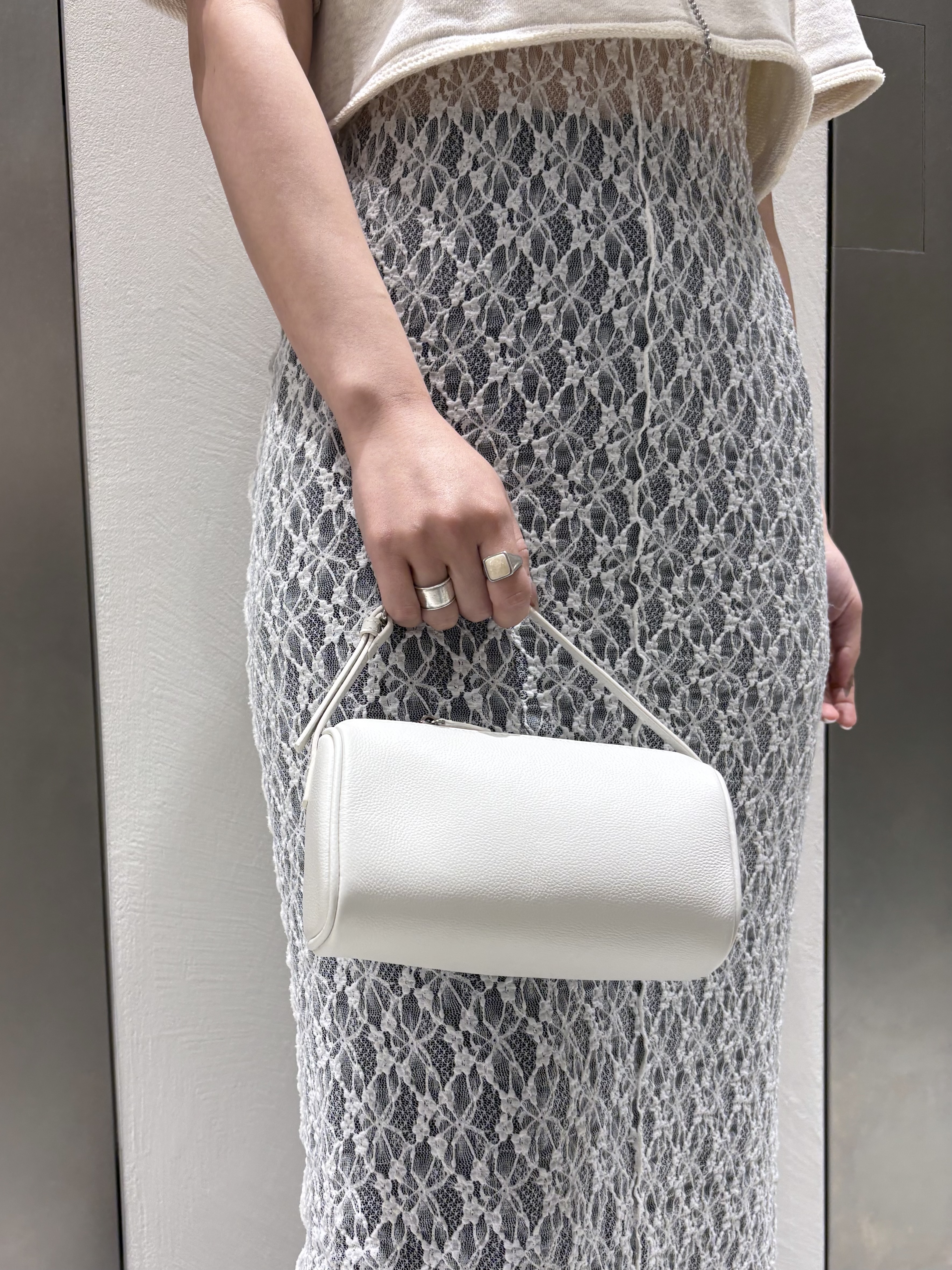 iwamiさんの「CODE A｜back open half－sleeve sweat」を使ったコーディネート