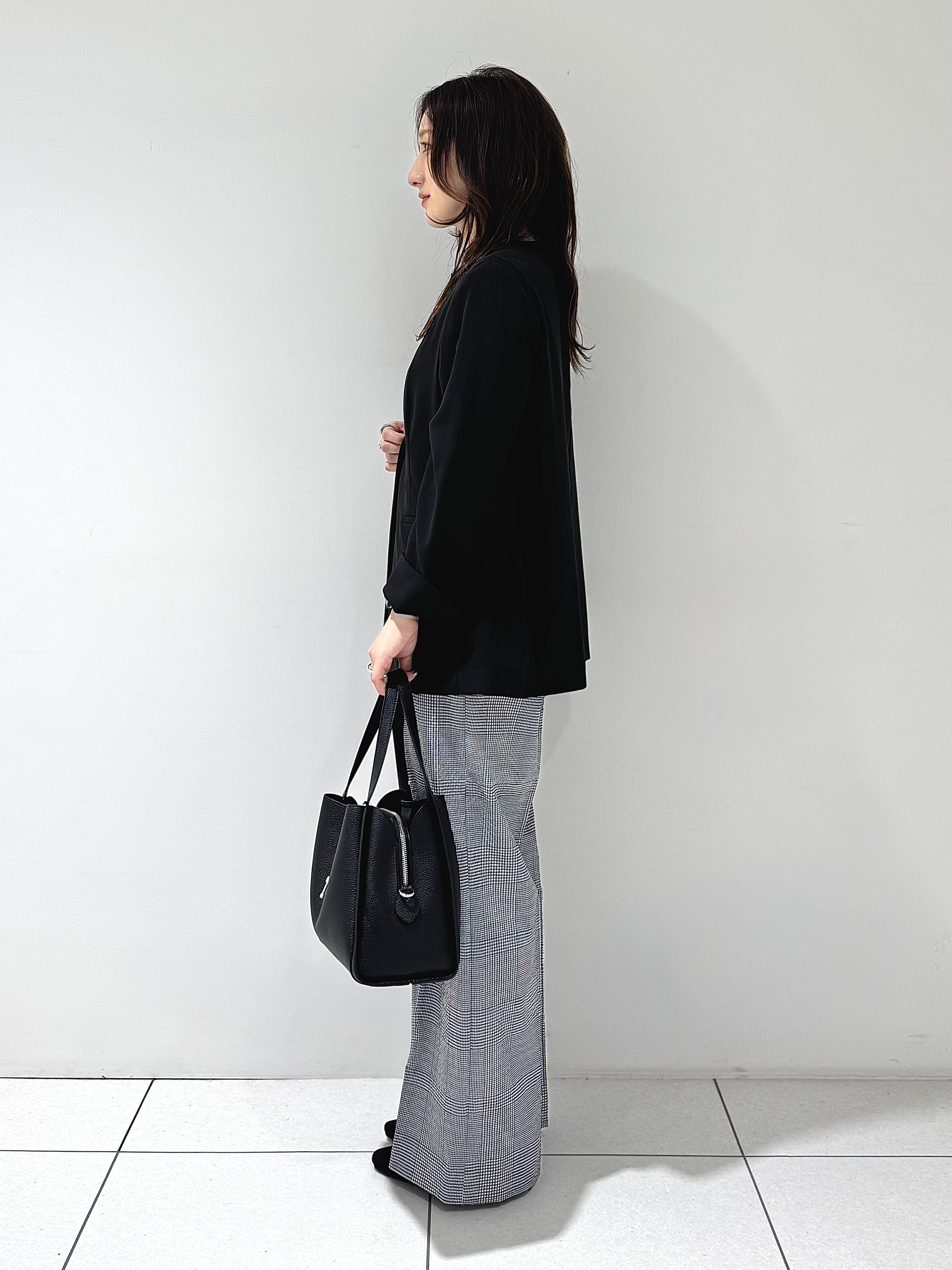 そんさんの「INDIVI｜【接触冷感／透湿／着る日傘】ノーカラージャケット」を使ったコーディネート