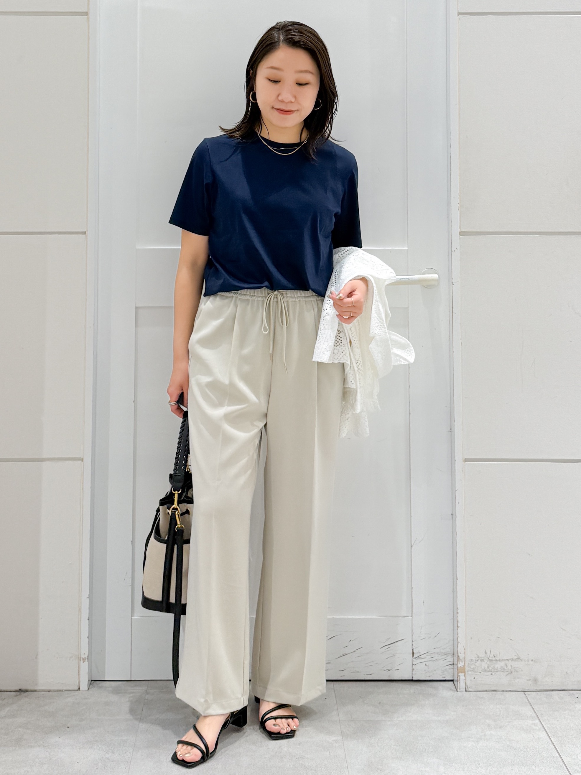 yuka.aさんの「OPAQUE.CLIP｜オーガニックコットン混ベーシックTシャツ【洗濯機OK】《SS～LL》」を使ったコーディネート