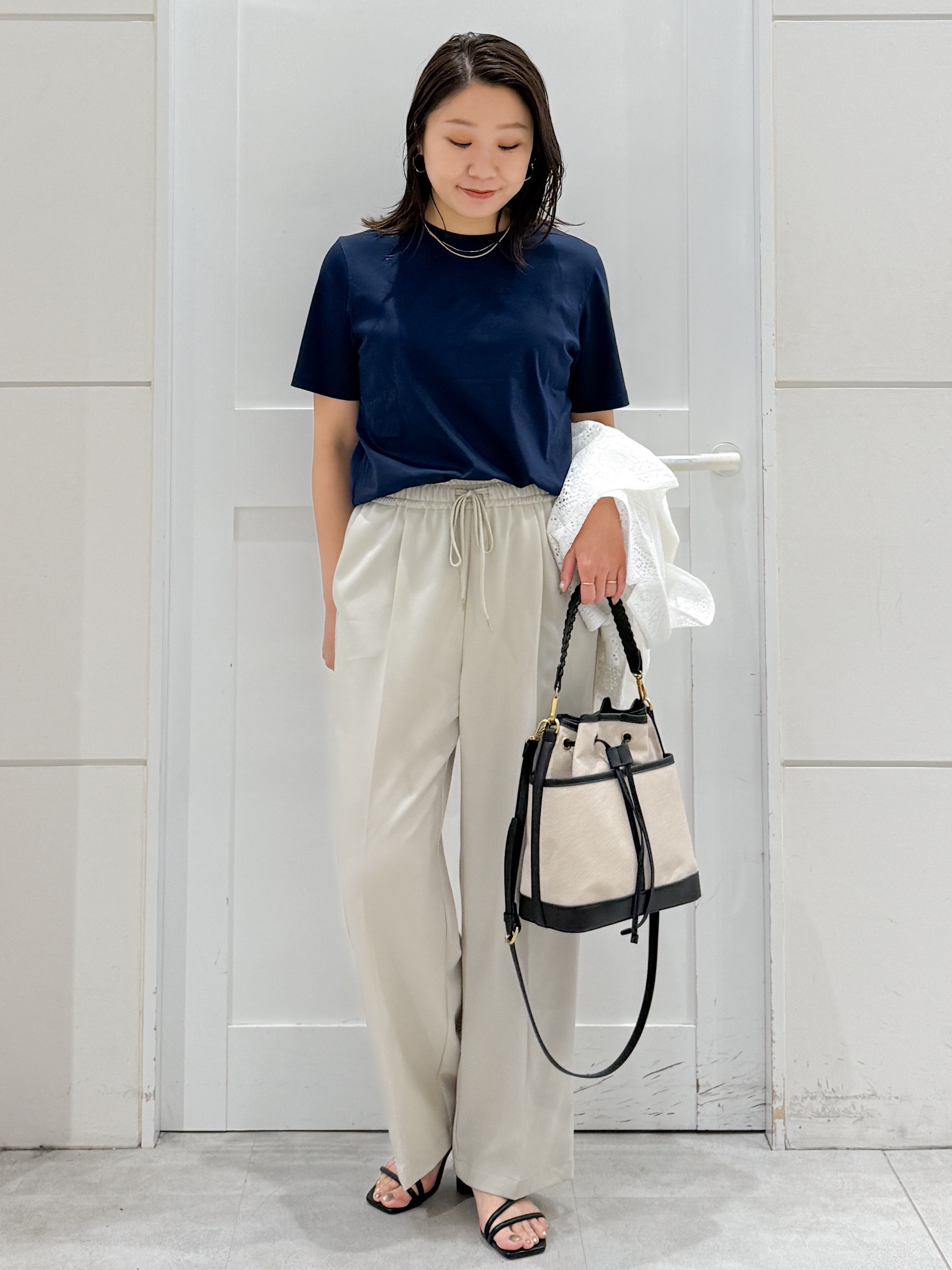 yuka.aさんの「OPAQUE.CLIP｜オーガニックコットン混ベーシックTシャツ【洗濯機OK】《SS～LL》」を使ったコーディネート