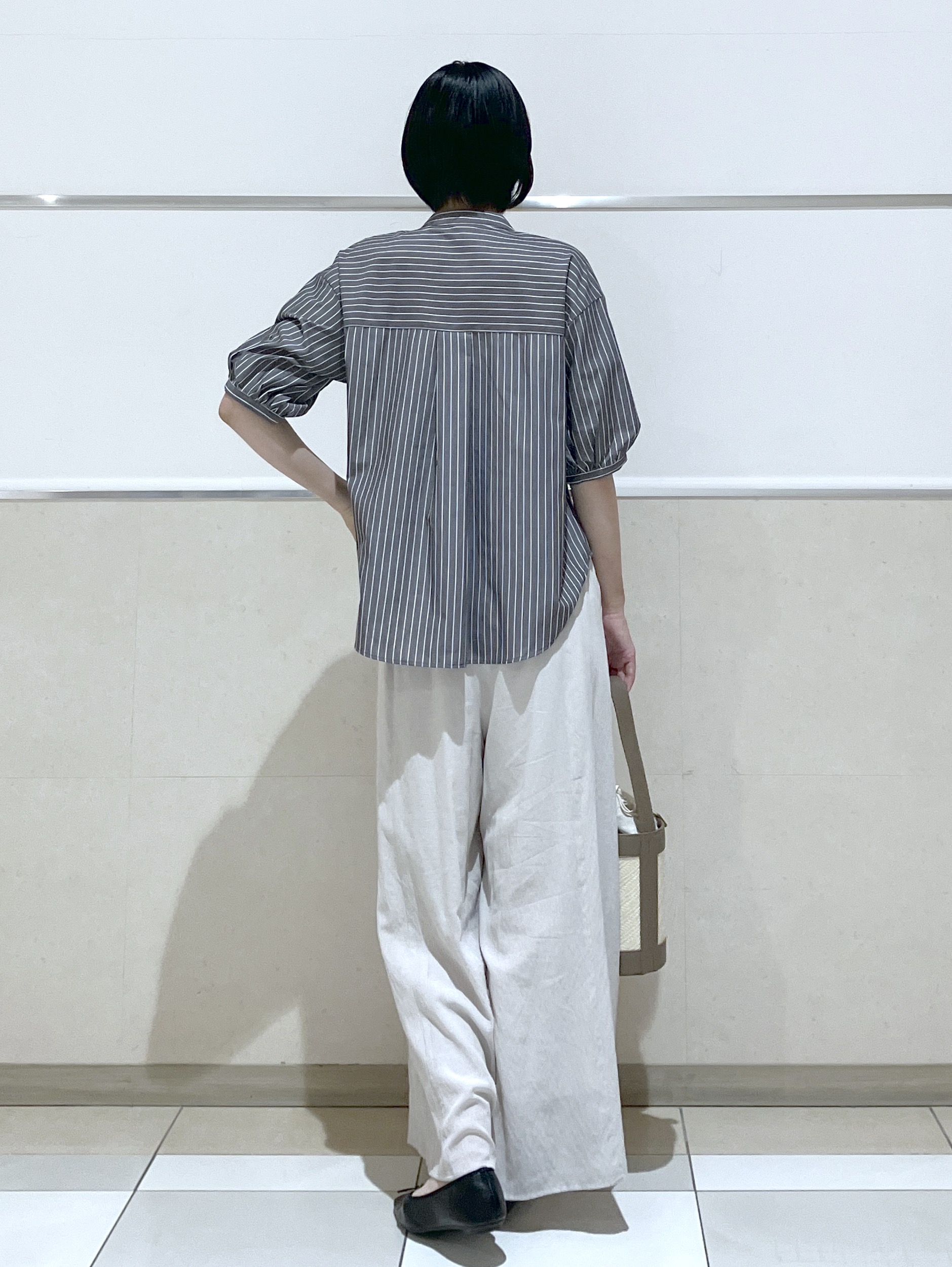 eriko さんの「Dessin｜【着映え/洗える】フロントフリル五分袖ブラウス」を使ったコーディネート