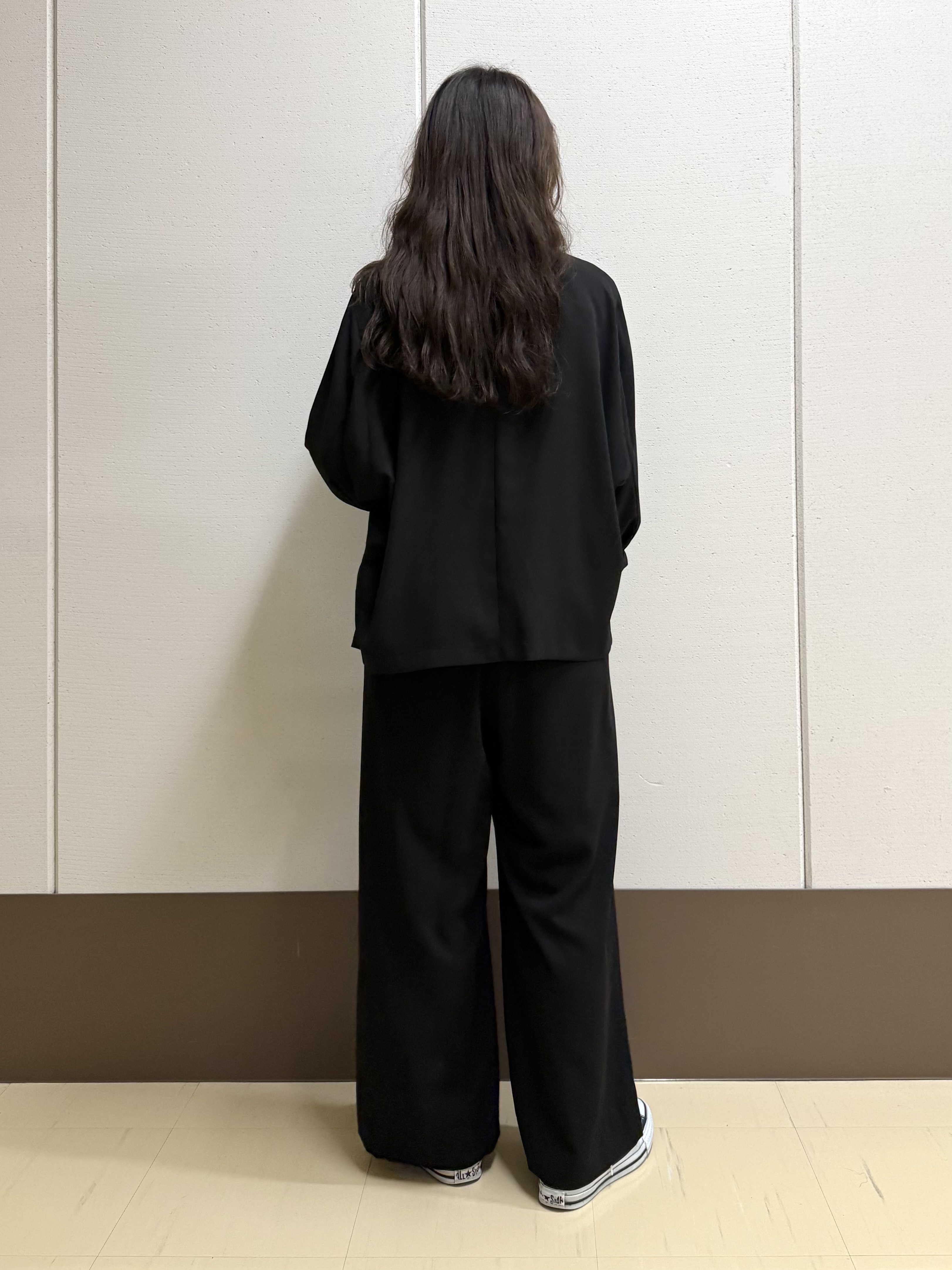 mamiさんの「INDIVI｜【接触冷感／透湿／着る日傘】ドルマントップス」を使ったコーディネート