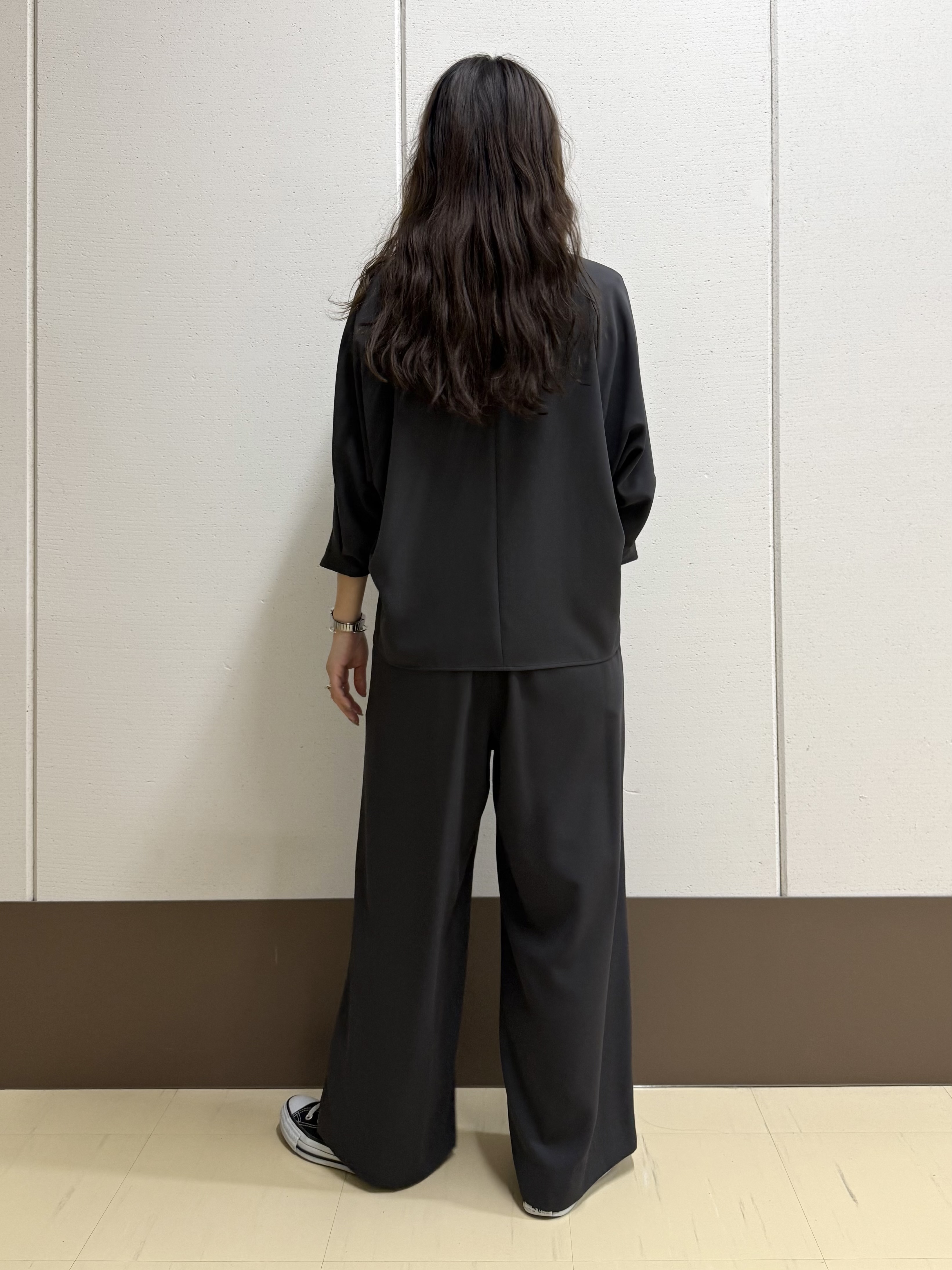 mamiさんの「INDIVI｜【接触冷感／透湿／着る日傘】ドルマントップス」を使ったコーディネート