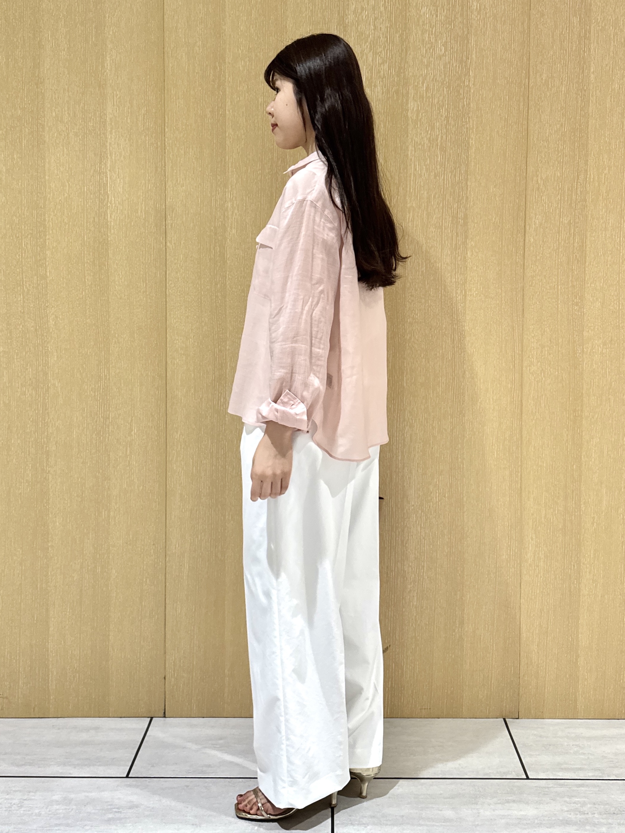 nanaさんの「UNTITLED｜【接触冷感】ドライタッチシャツ」を使ったコーディネート