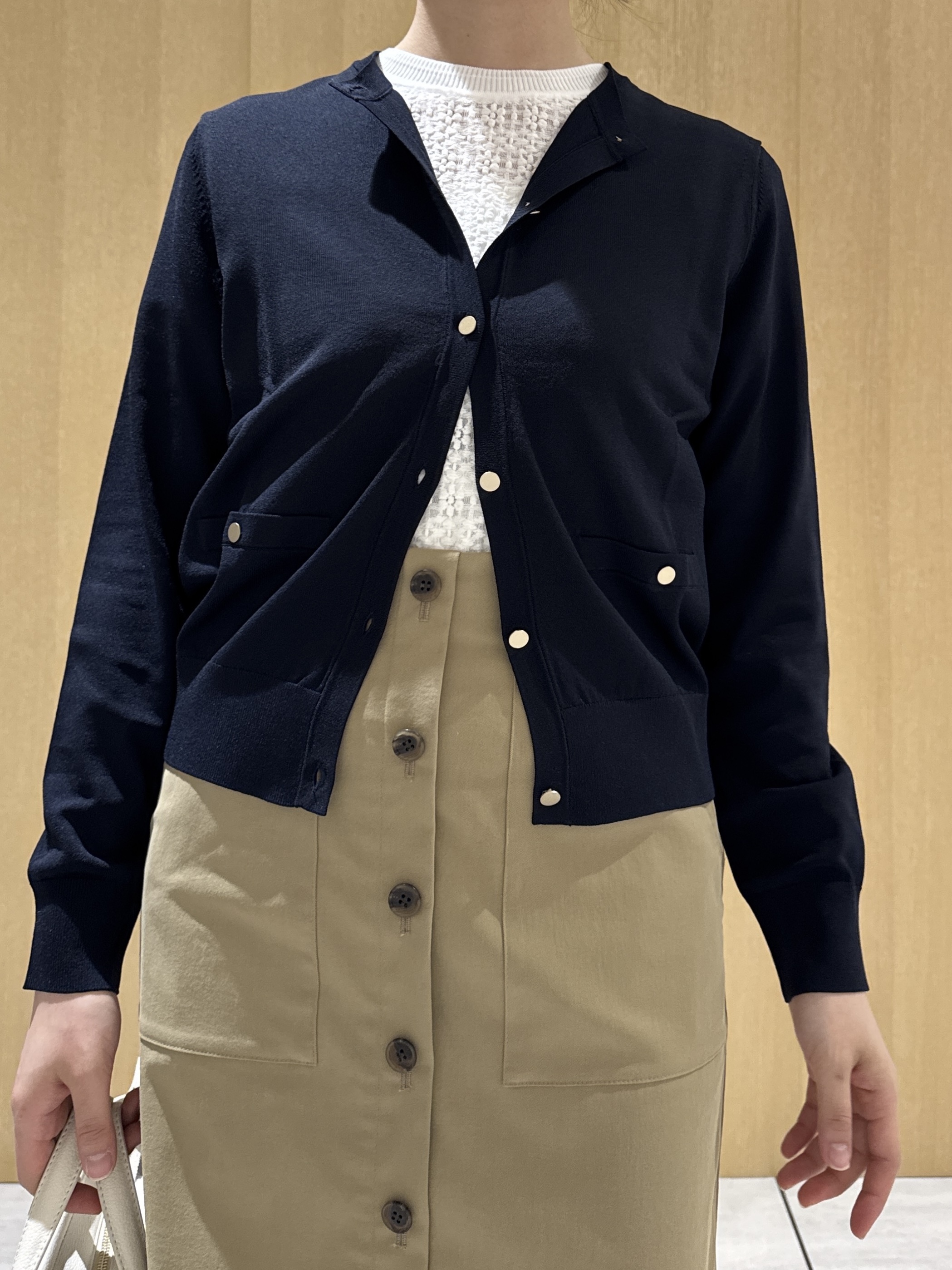 nanaさんの「UNTITLED｜◆【アンサンブル可/洗える】クルーネックニットカーディガン」を使ったコーディネート