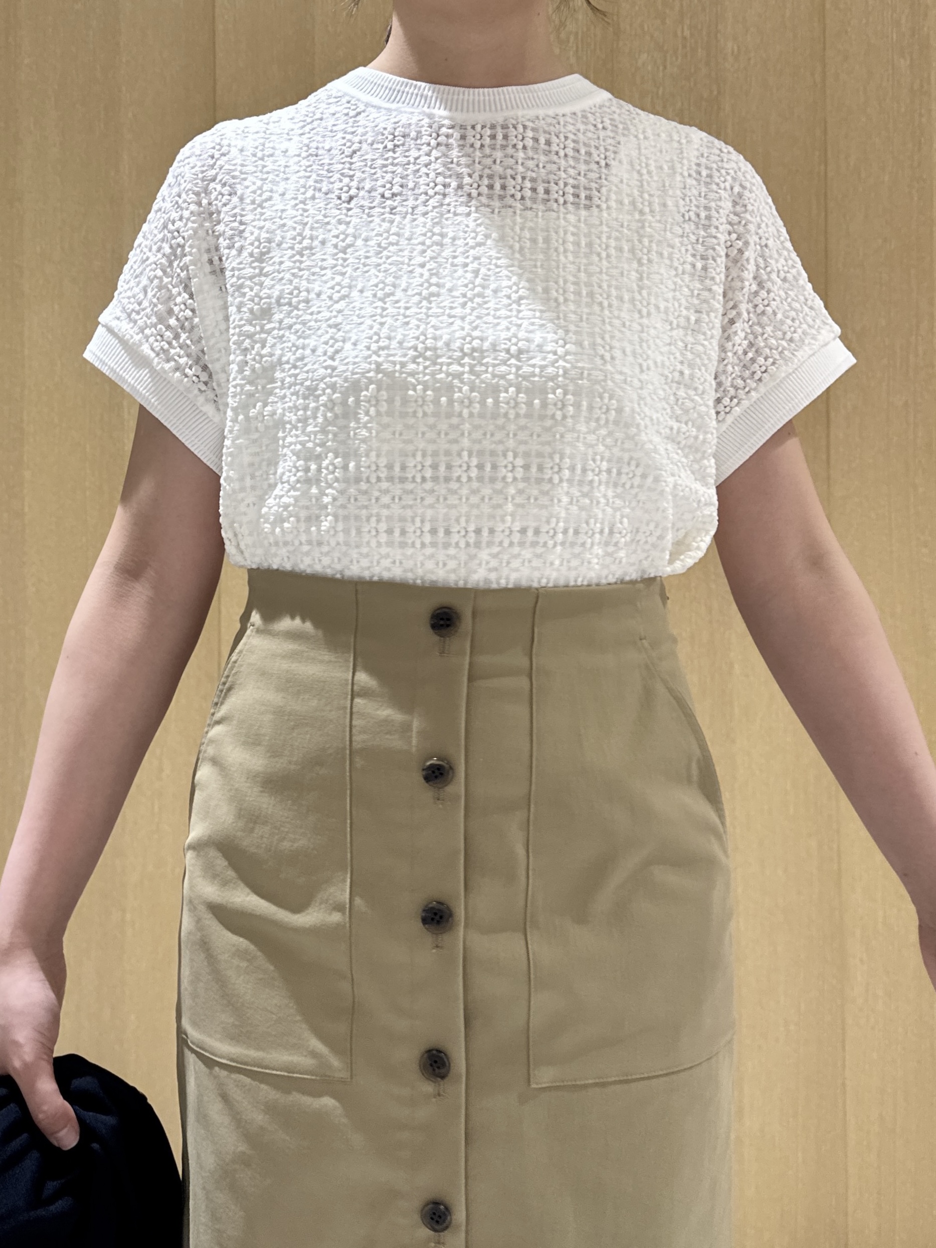 nanaさんの「UNTITLED｜◆【アンサンブル可/洗える】クルーネックニットカーディガン」を使ったコーディネート
