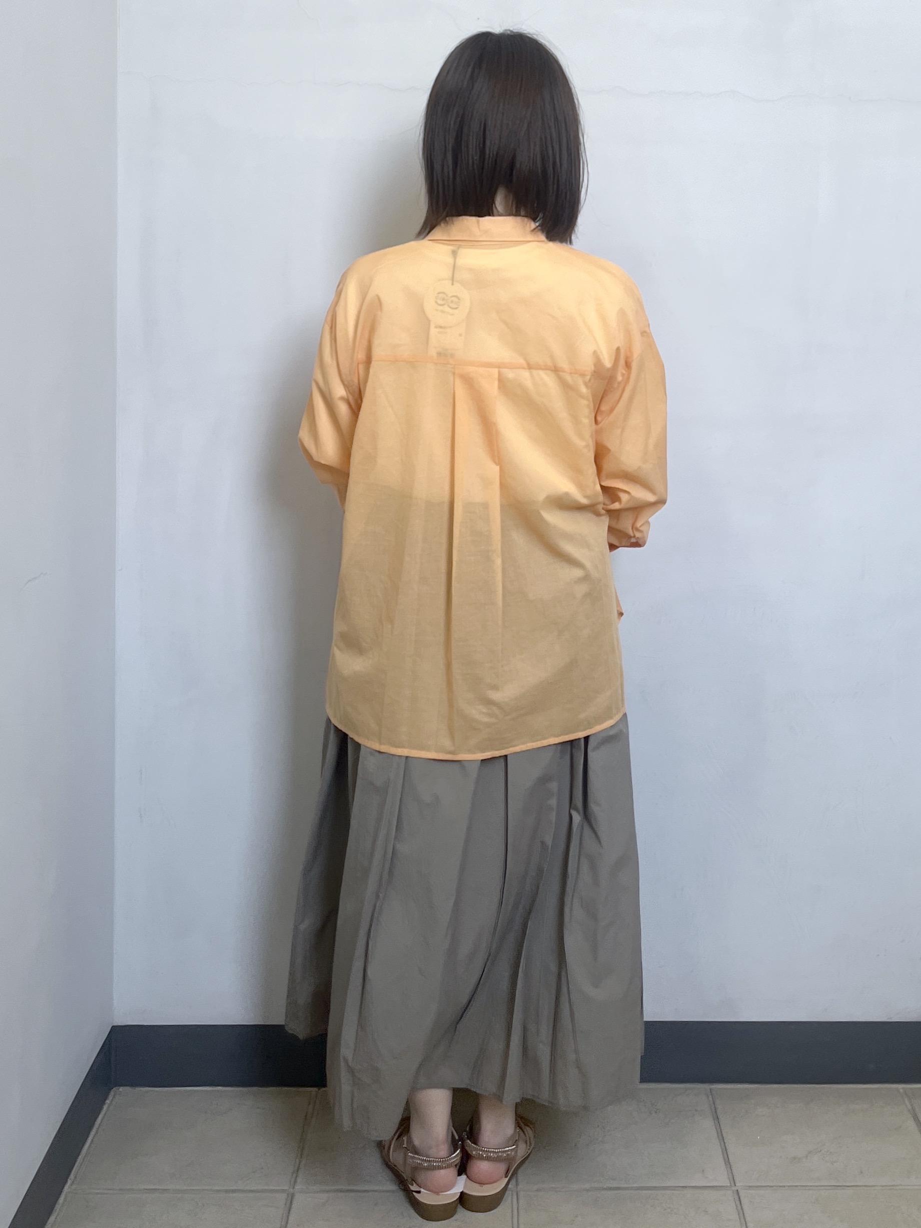 mikiさんの「OPAQUE.CLIP｜シアーローンシャツ【洗濯機OK】」を使ったコーディネート