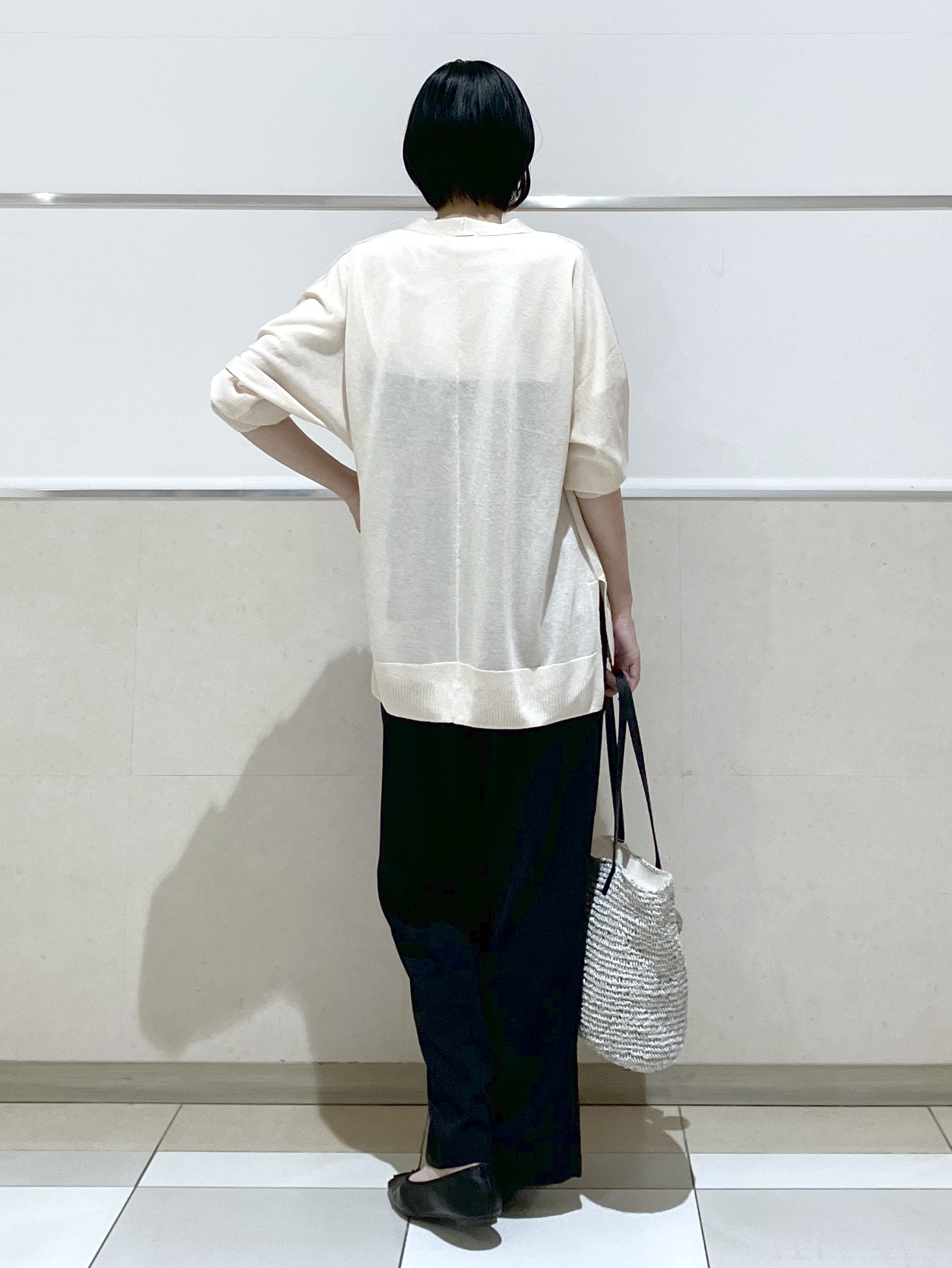 eriko さんの「Dessin｜【セットアップ可/UVカット/洗える】ビスチェドッキングTシャツ」を使ったコーディネート