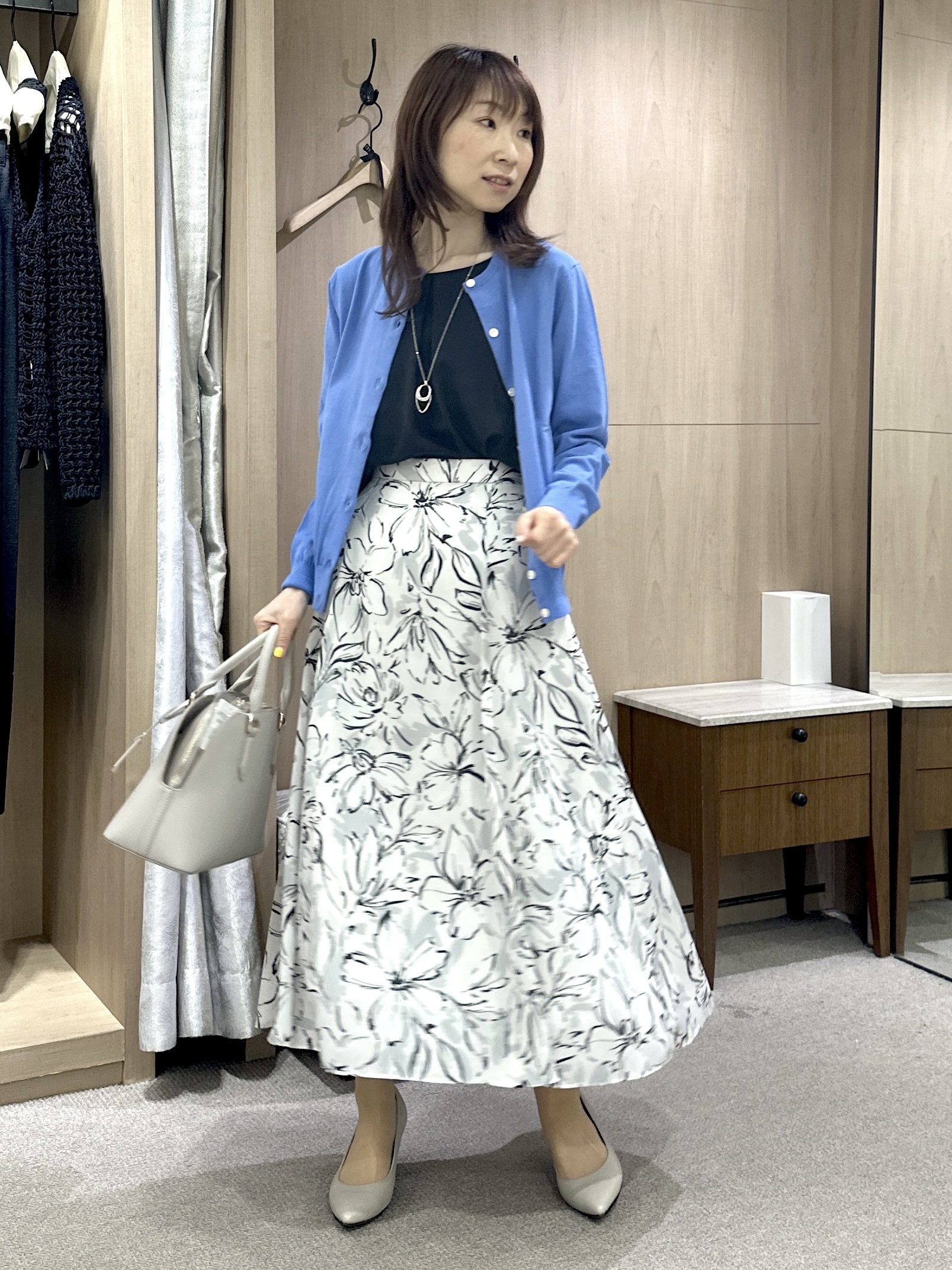 Miwaさんの「UNTITLED｜【セットアップ可/UVカット/前後2WAY】リラクシーフレンチスリーブブラウス」を使ったコーディネート