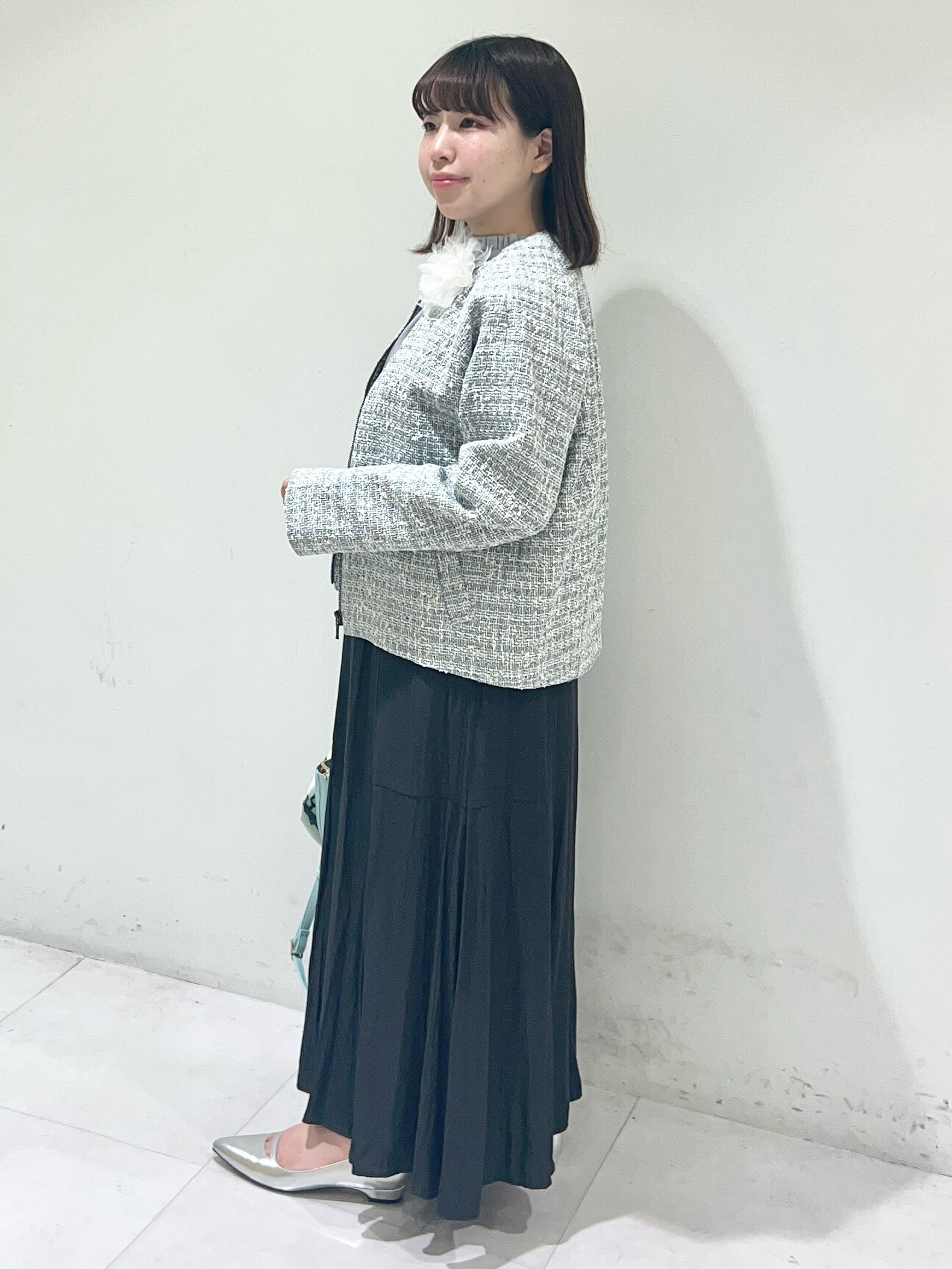 Mitsukiさんの「UNTITLED｜【きれいめカジュアル】ツイードジップジャケット」を使ったコーディネート