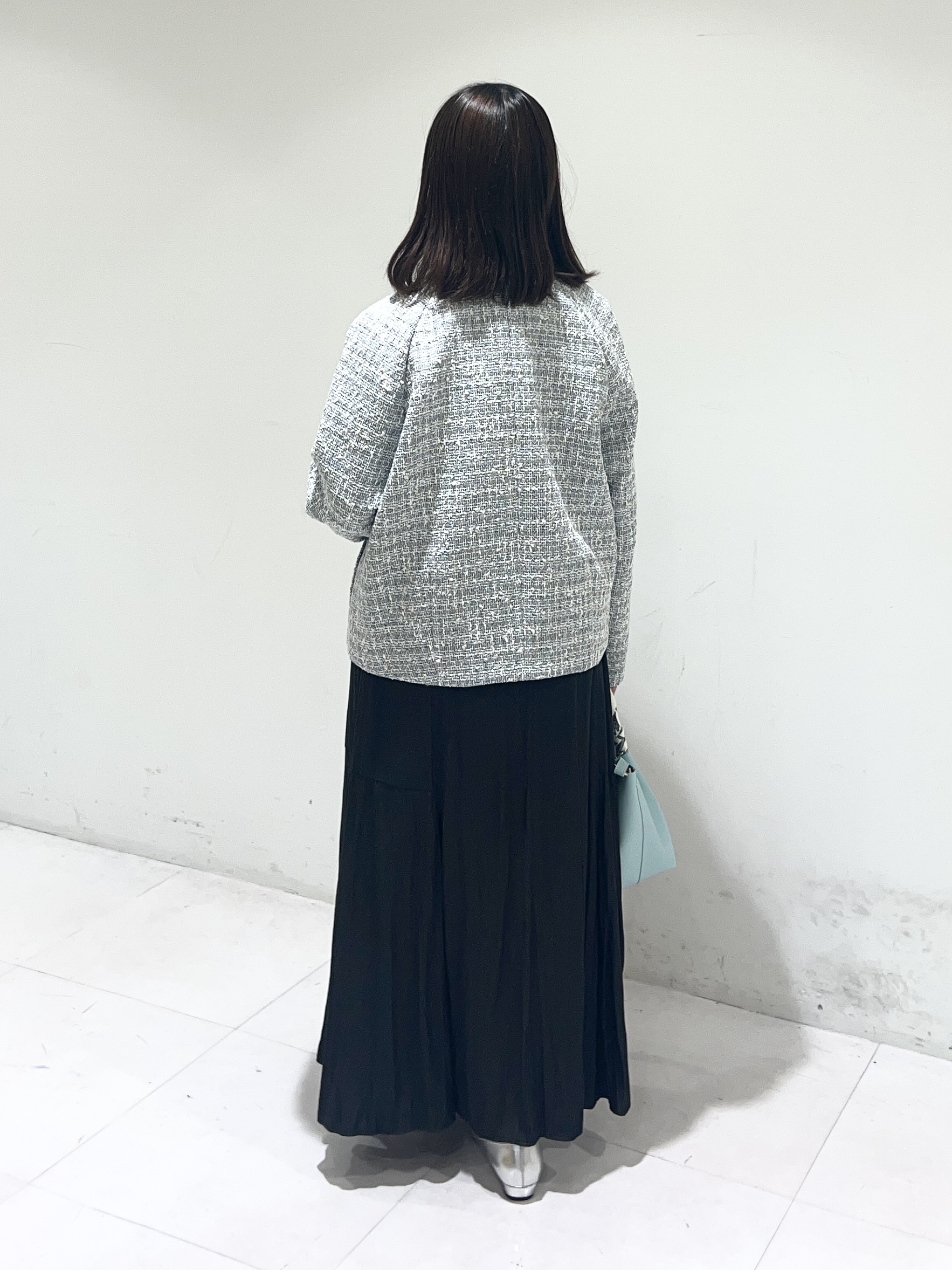 Mitsukiさんの「UNTITLED｜【きれいめカジュアル】ツイードジップジャケット」を使ったコーディネート