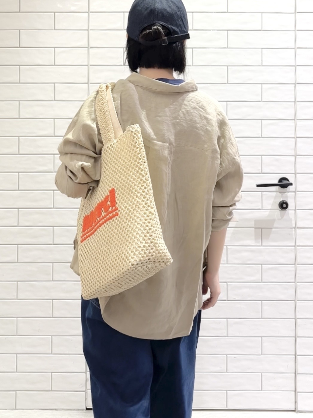 しおりさんの「OPAQUE.CLIP｜フレンチリネンシャツ／カシュクール【洗濯機OK】《5col》」を使ったコーディネート