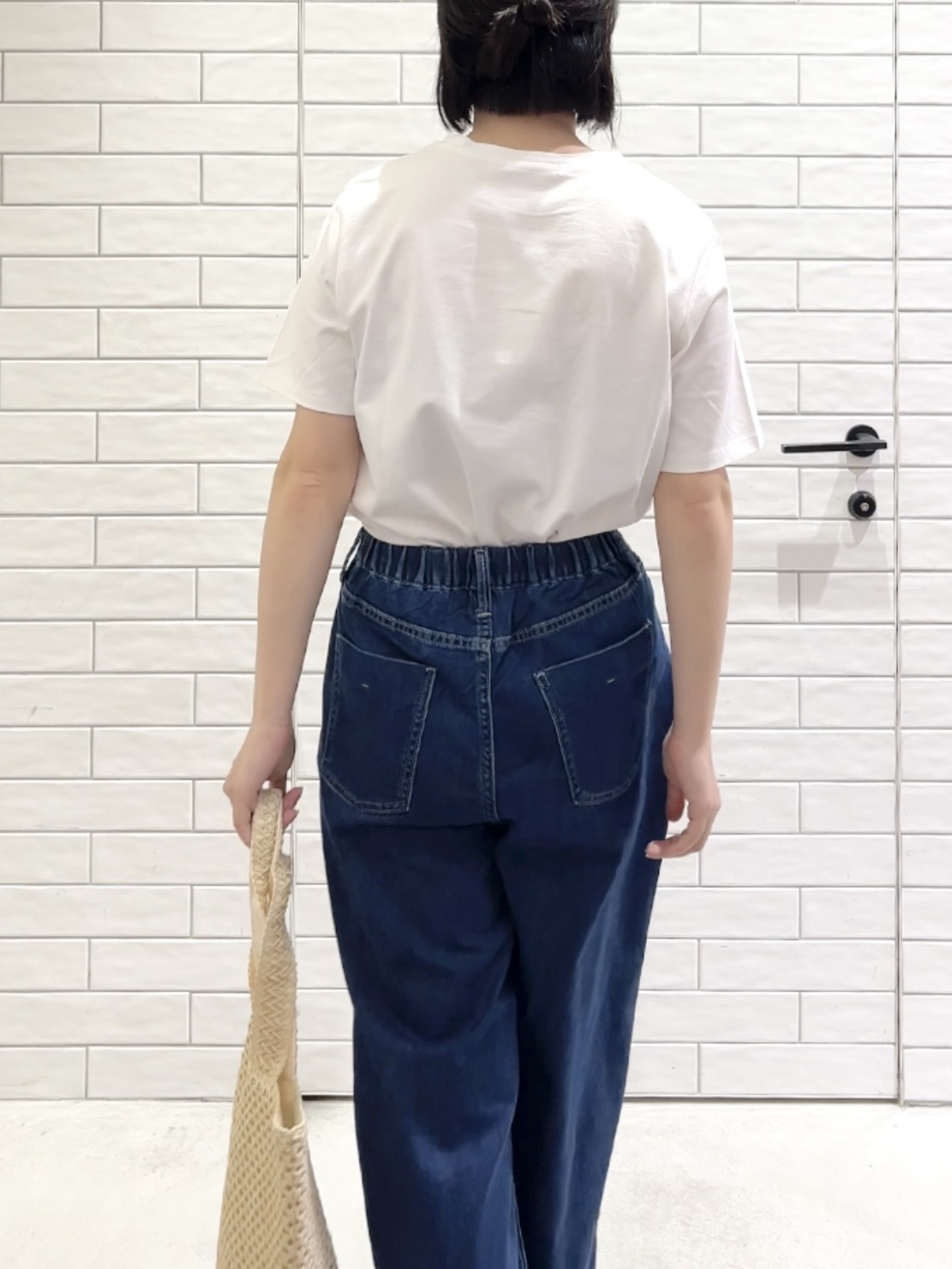 しおりさんの「OPAQUE.CLIP｜アソートロゴTシャツ【洗濯機OK】」を使ったコーディネート